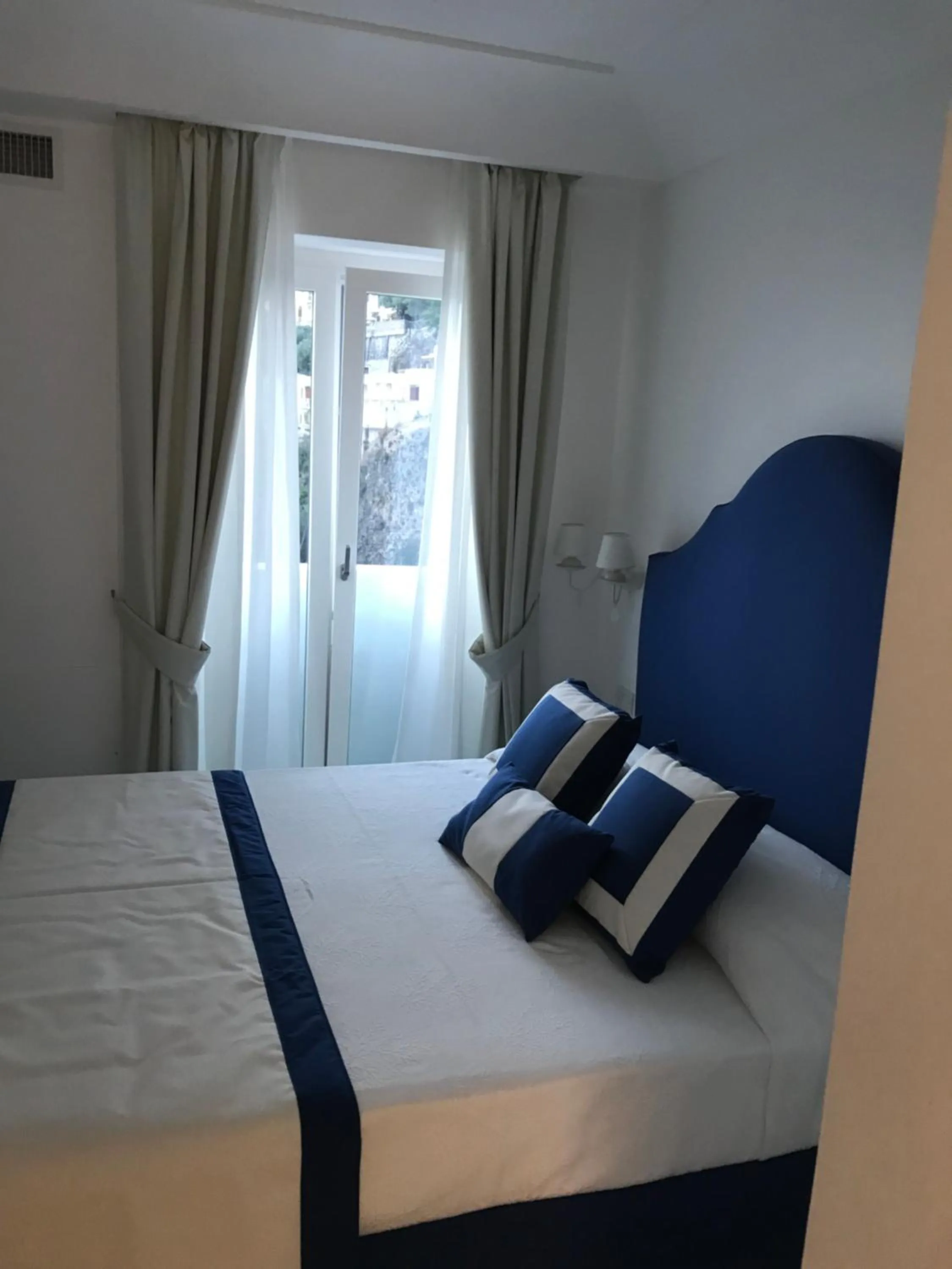 Bed in Villa Viviani