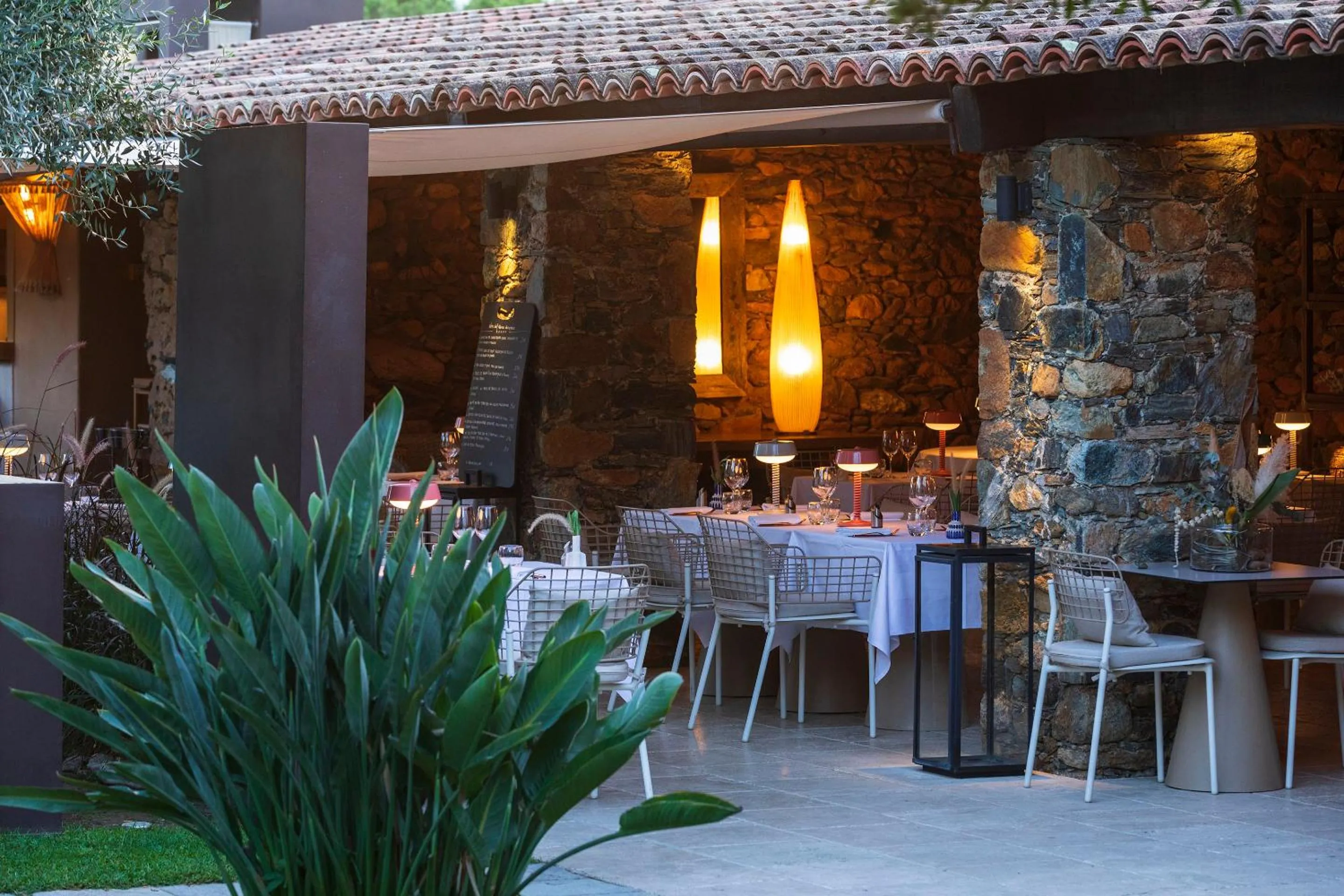 Restaurant/places to eat in Hôtel La Dimora & Spa