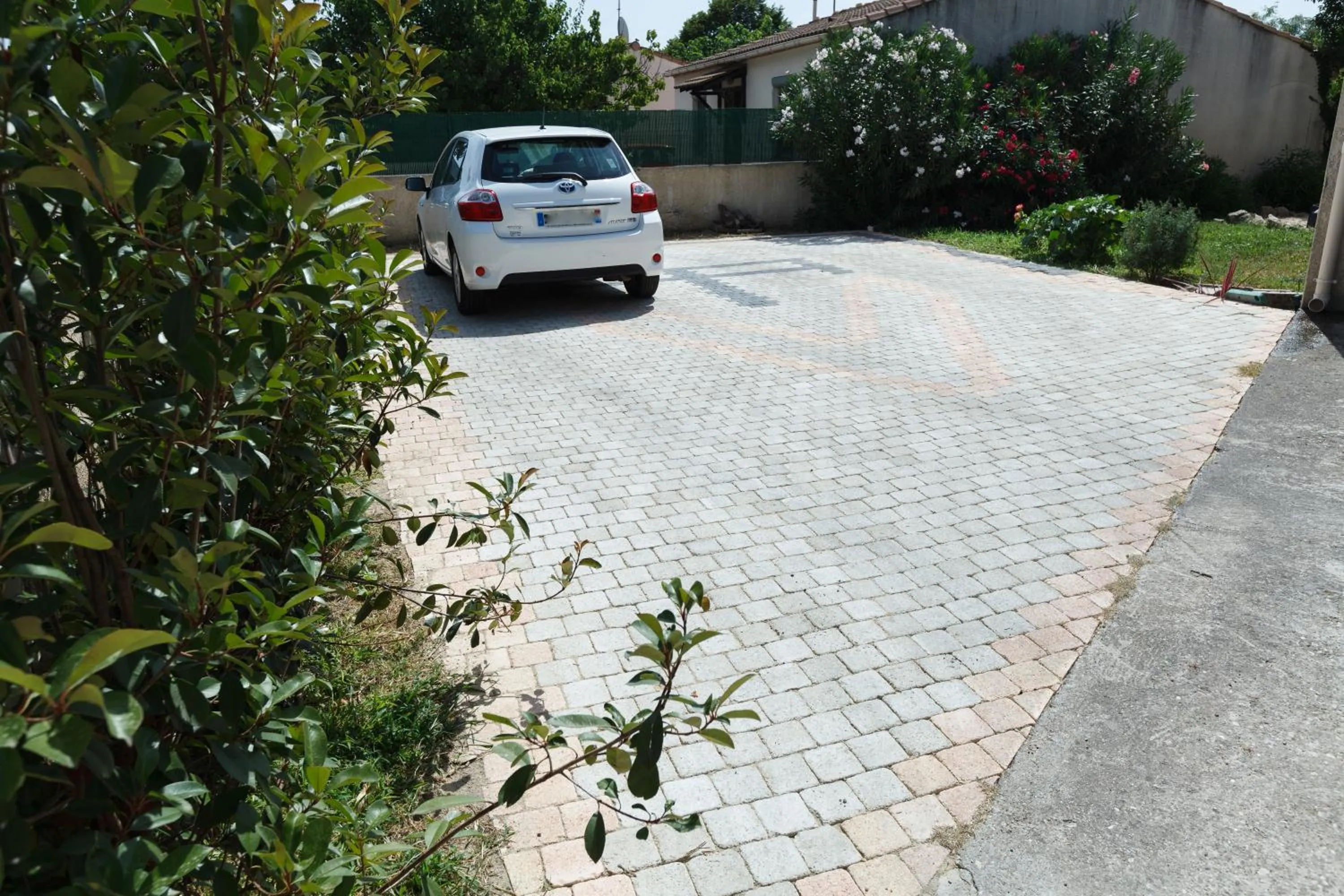 Property building in Les villas du triangle - chambres d'hôtes