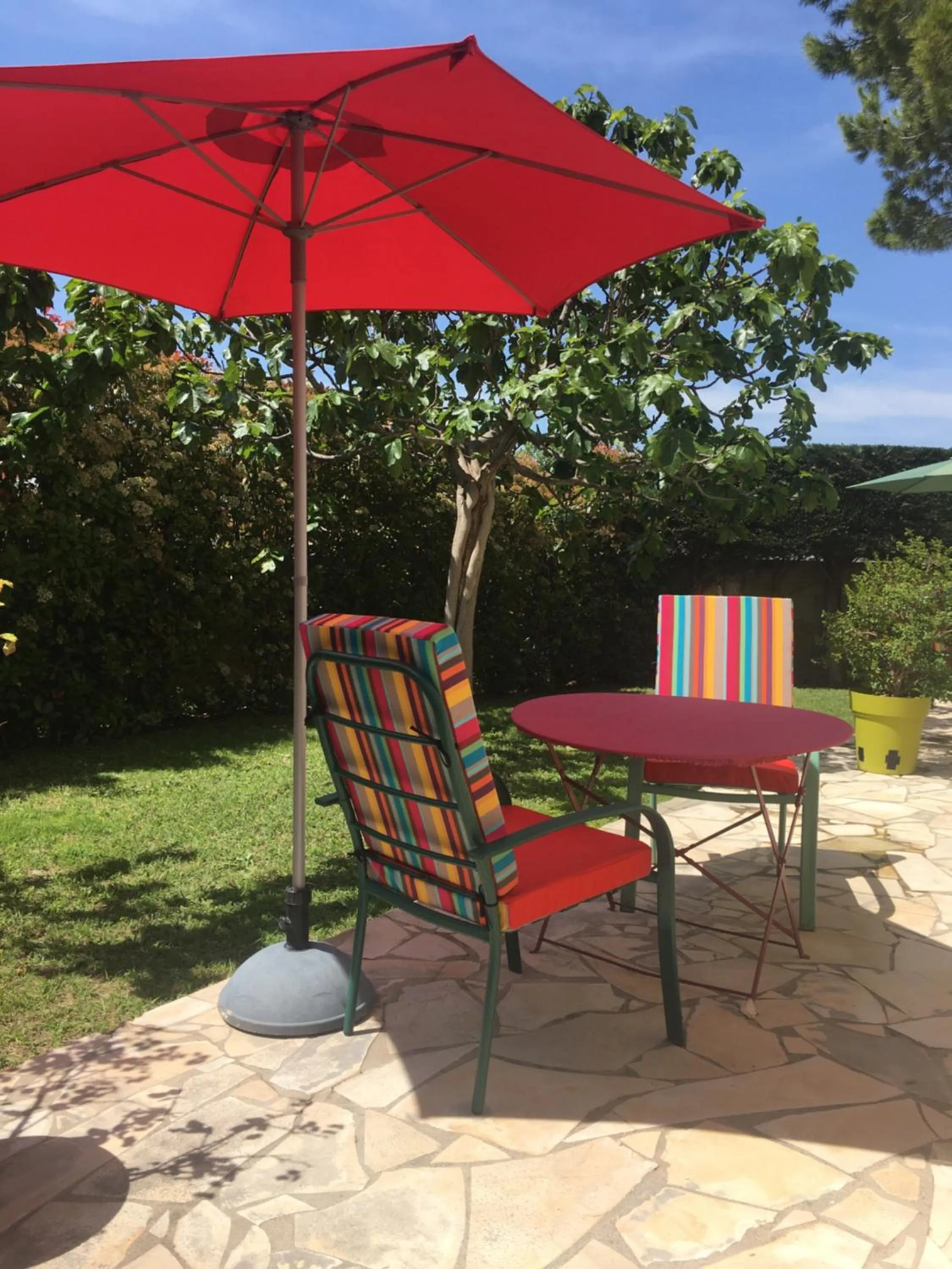 Garden in Les villas du triangle - chambres d'hôtes