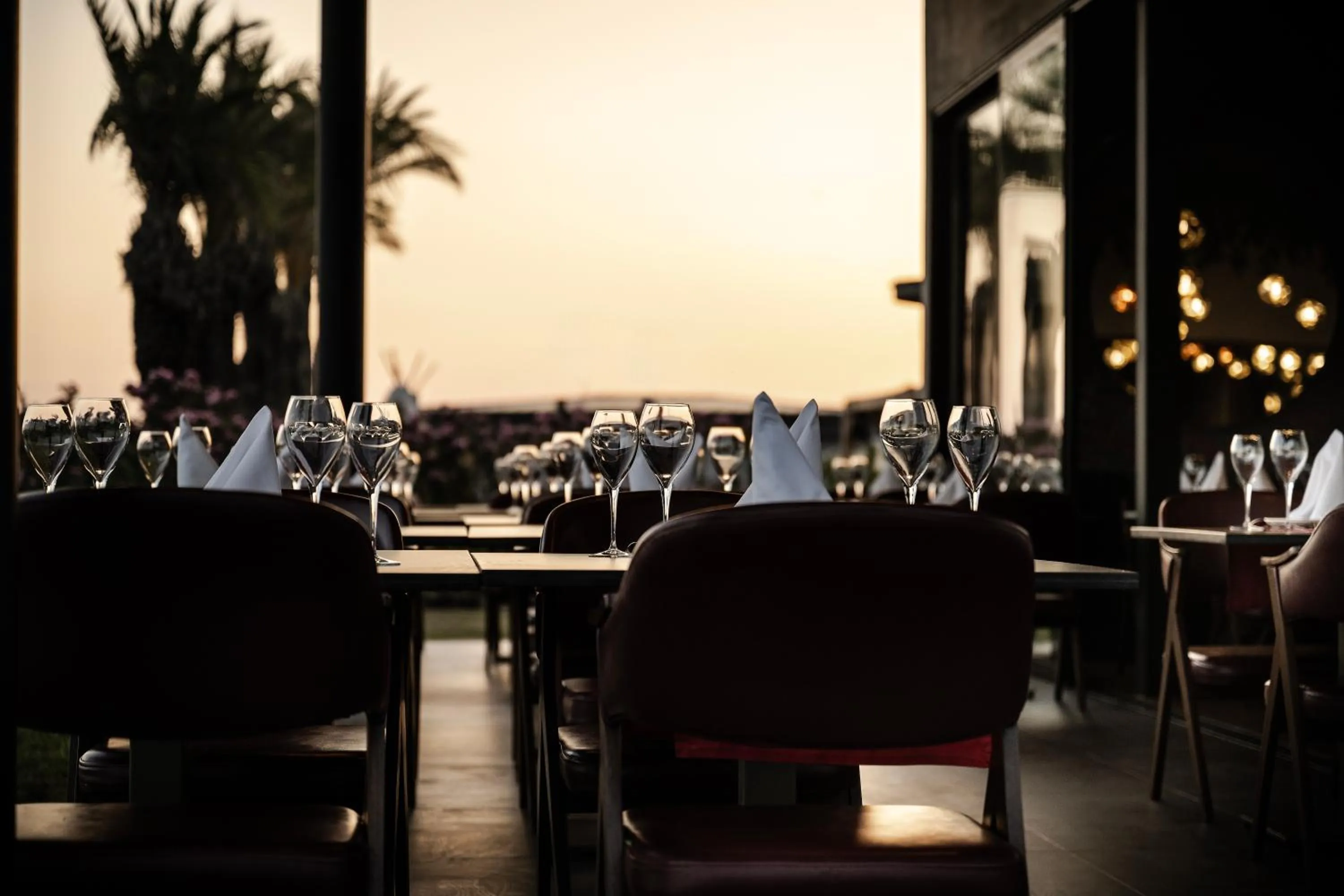 Restaurant/places to eat in Lago Hotel