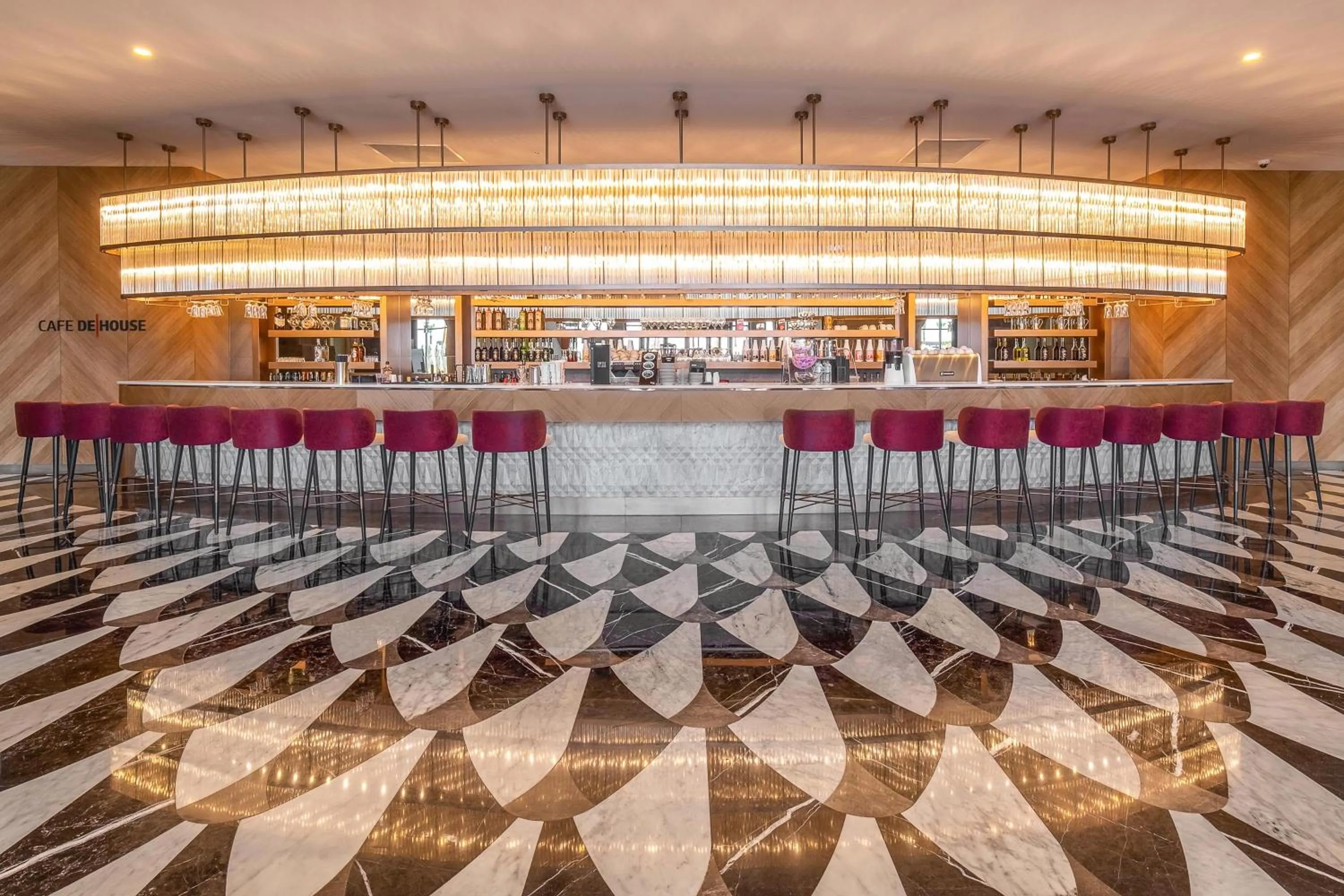 Lounge or bar in Lago Hotel