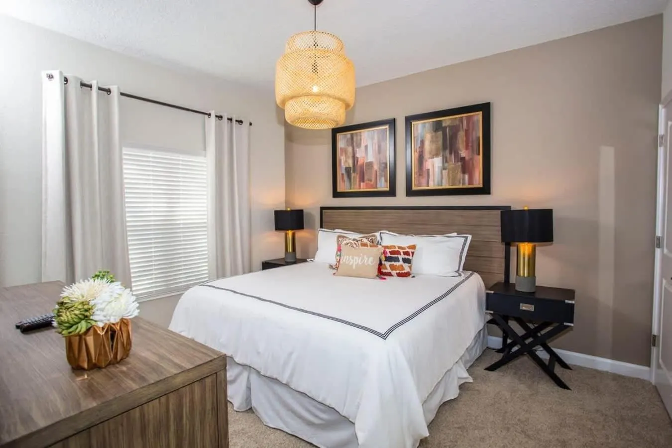 Bed in Four Bedrooms at StoreyLakeResort 3063