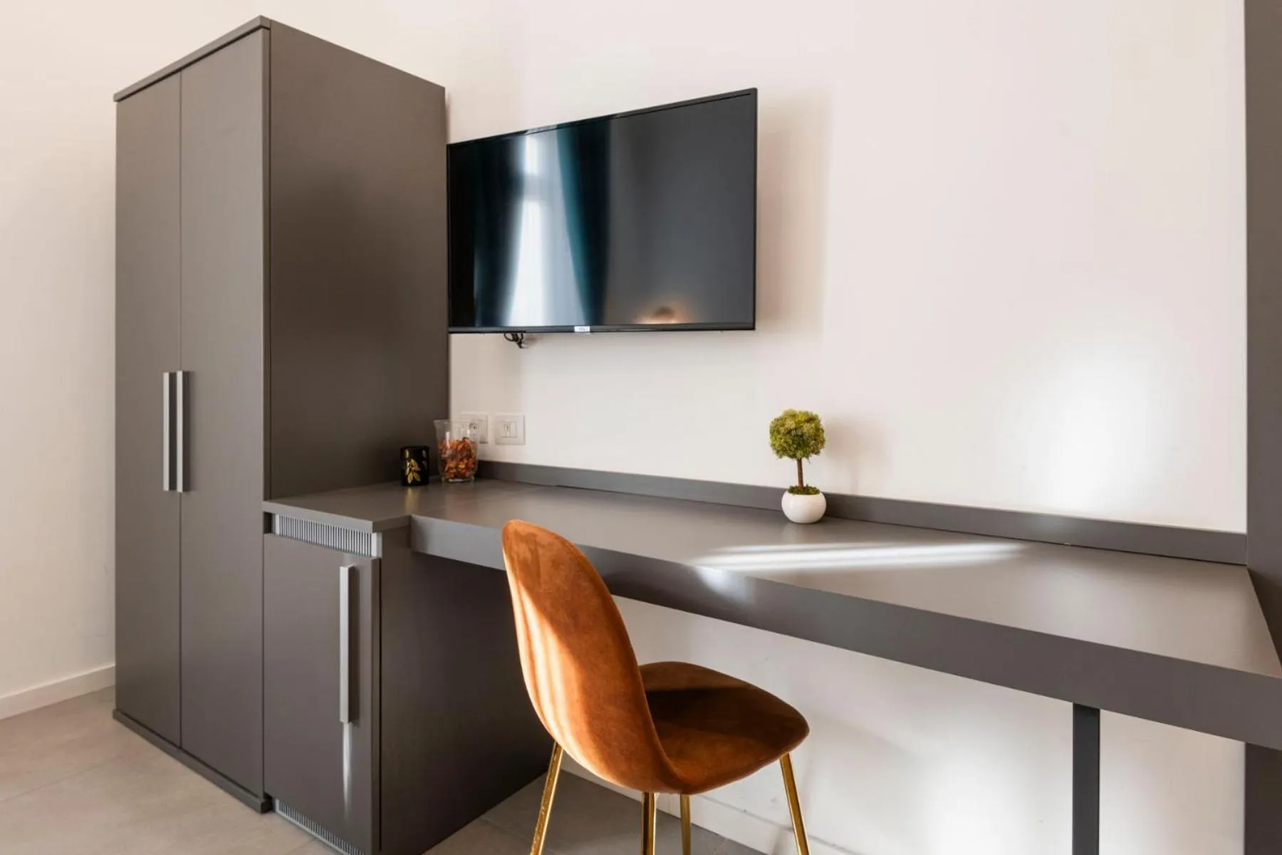 TV and multimedia in Cortese