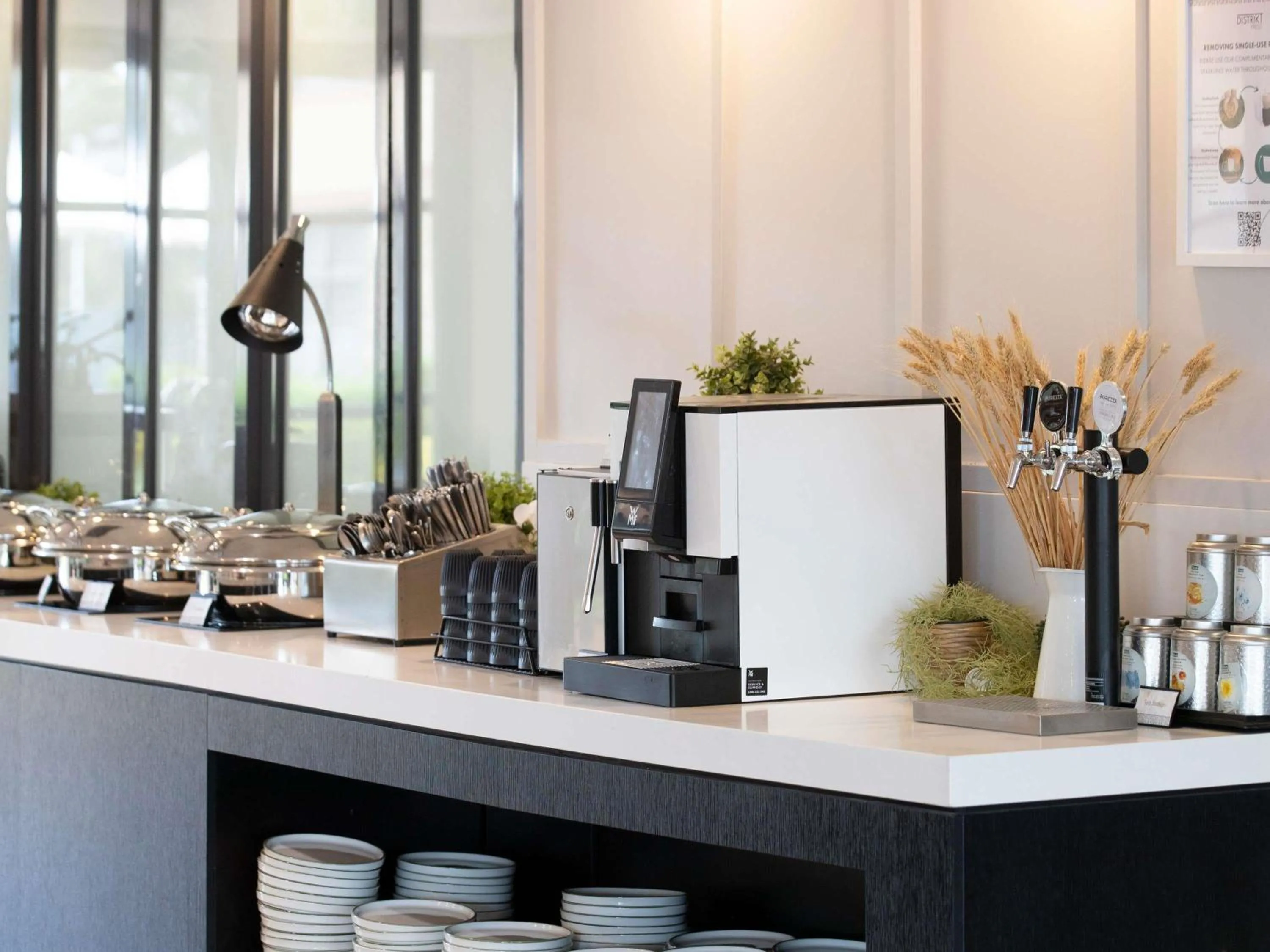 Breakfast in Mercure Sydney Blacktown