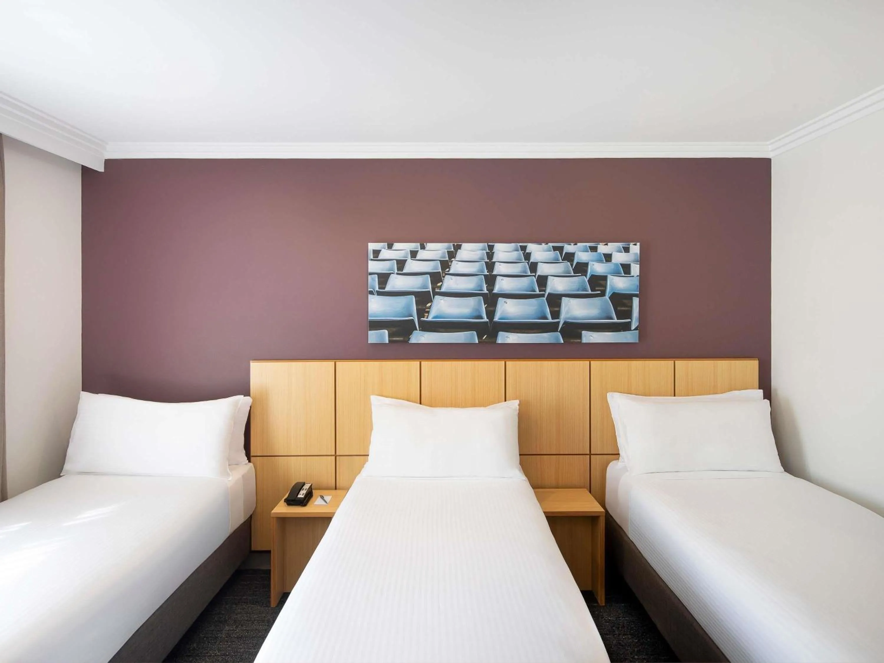 Bedroom, Bed in Mercure Sydney Blacktown
