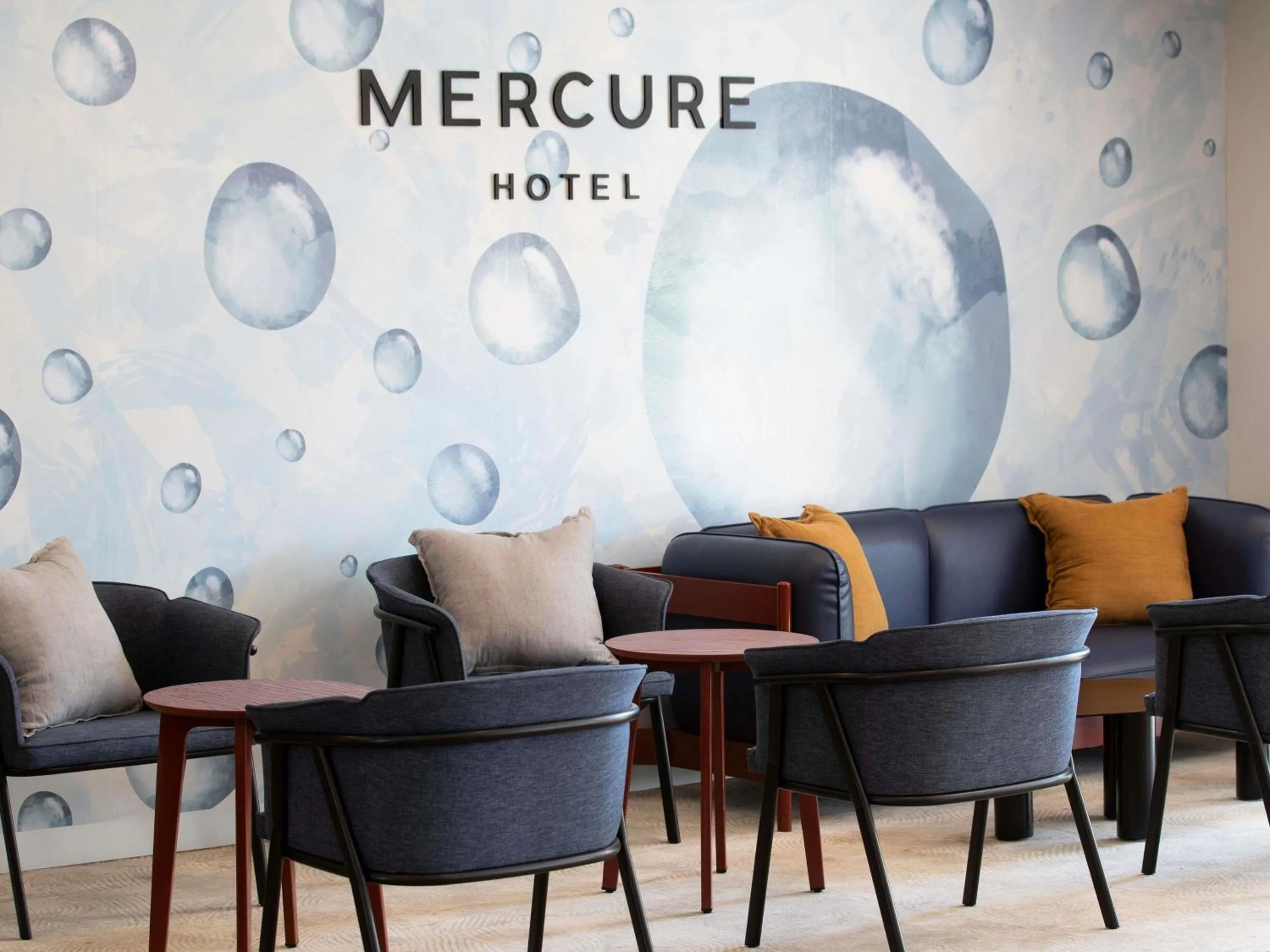 Property building in Mercure Sydney Blacktown