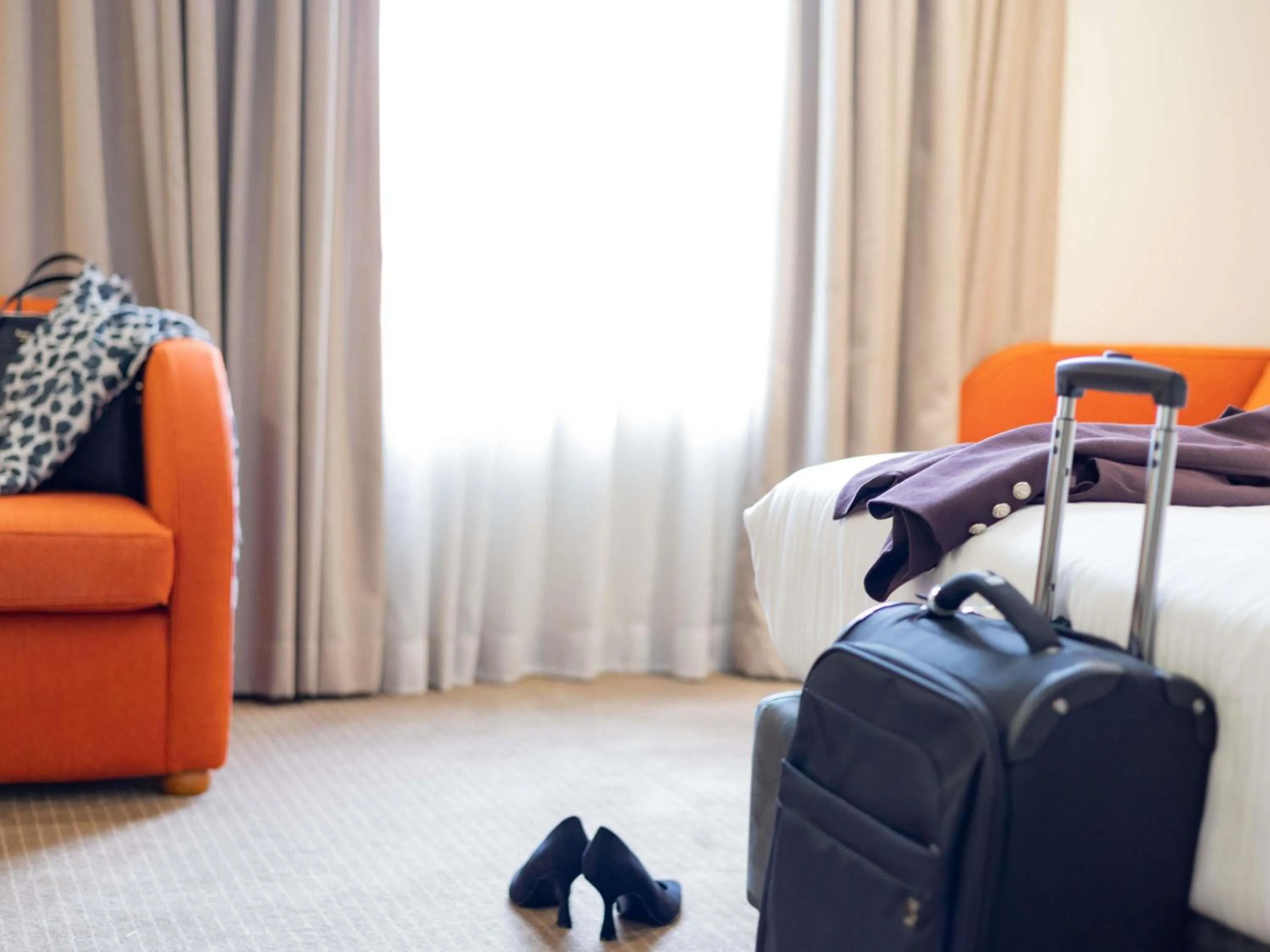 Bedroom in Mercure Sydney Blacktown