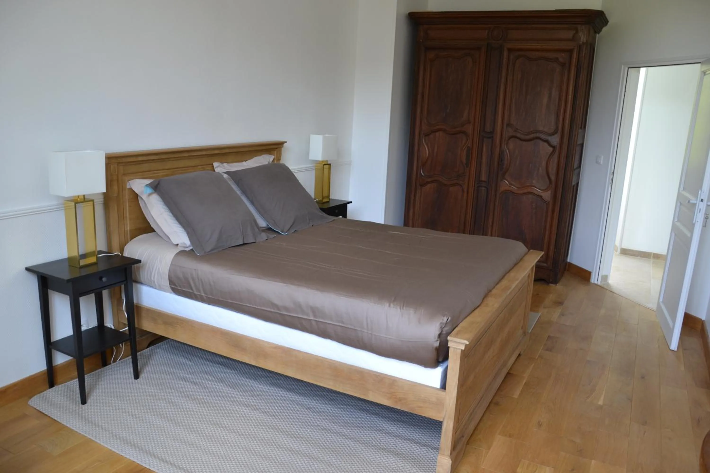 Château de Saint Ouen les Vignes