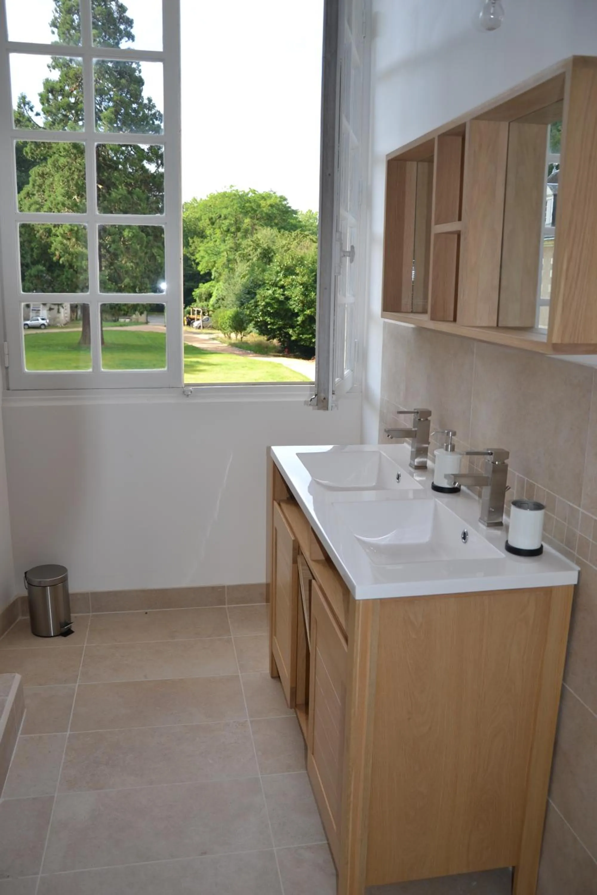 Château de Saint Ouen les Vignes