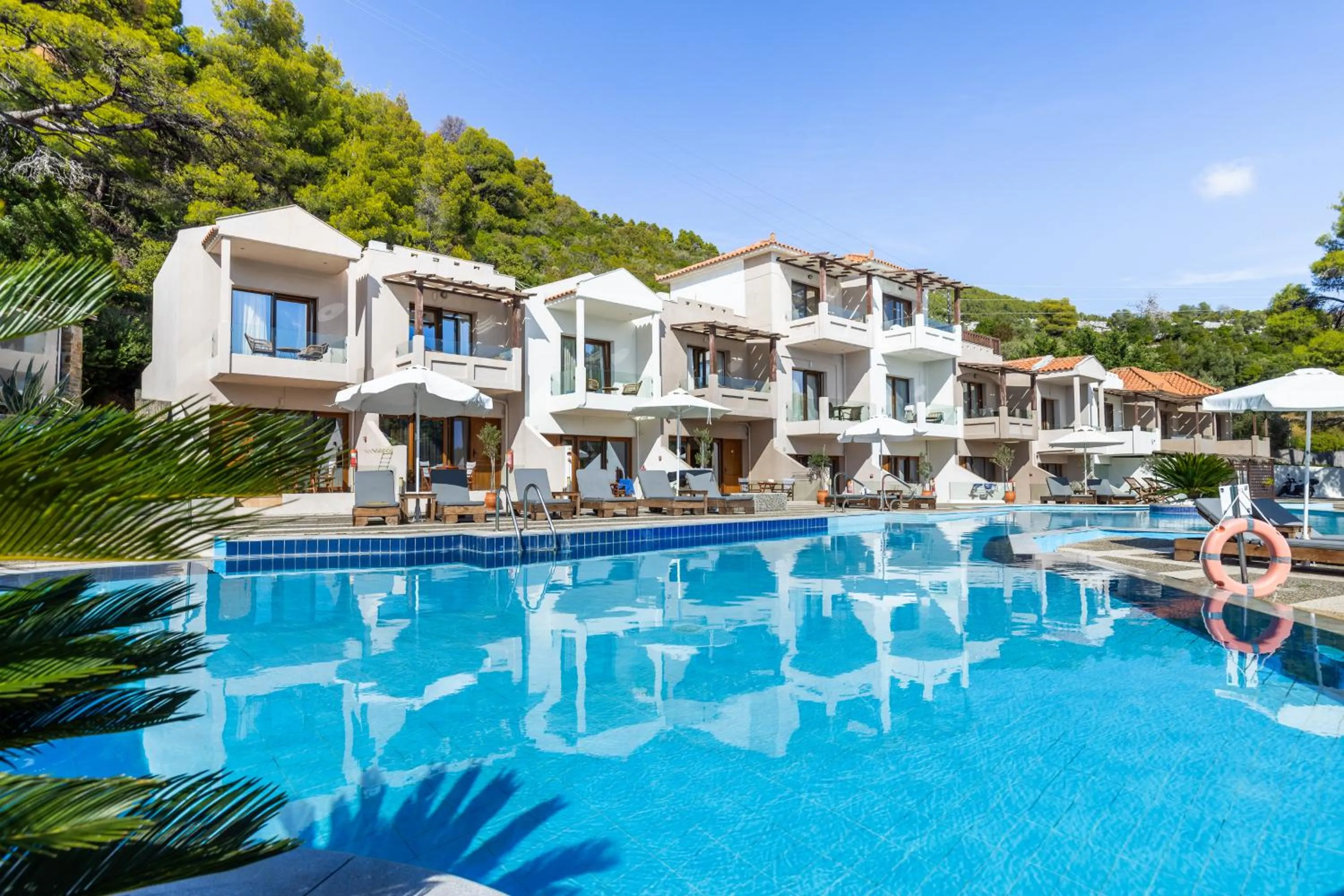 Property building in Blue Green Bay