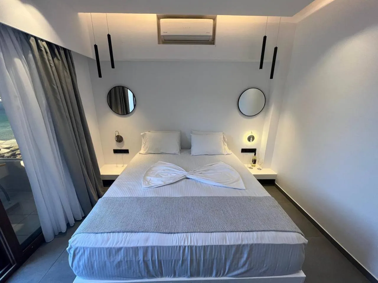 Superior Double Room with Sea View in Blue Green Bay