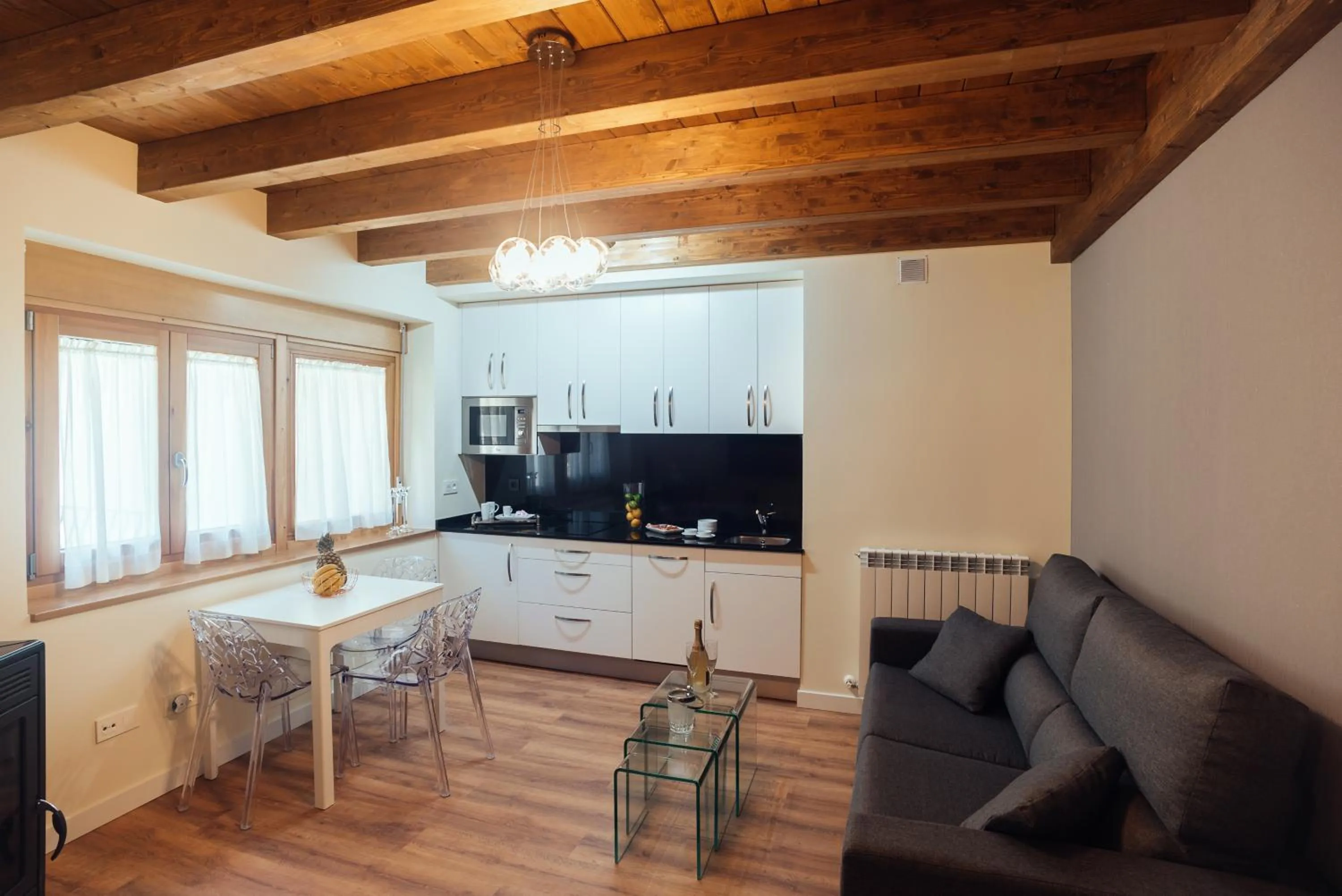 Kitchen or kitchenette in Hotel Rural Pinares de Soria