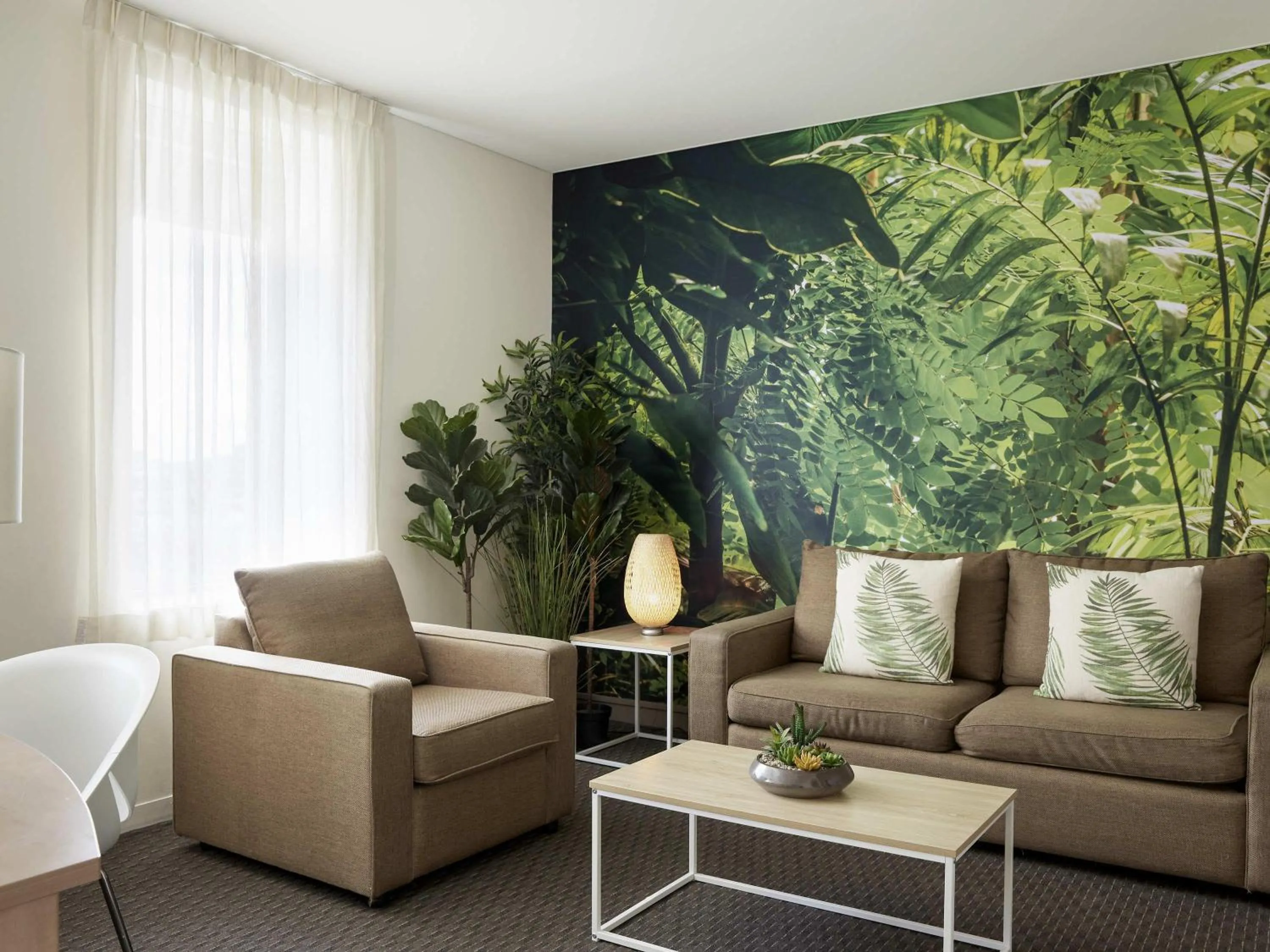 Bedroom in ibis Melbourne Hotel and Apartments