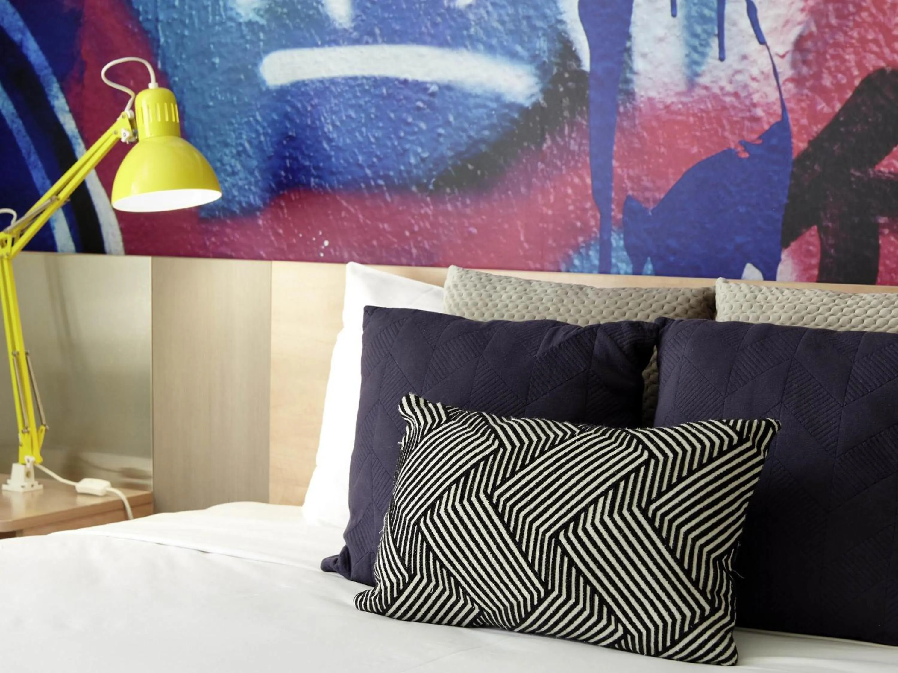 Bedroom, Bed in ibis Melbourne Hotel and Apartments