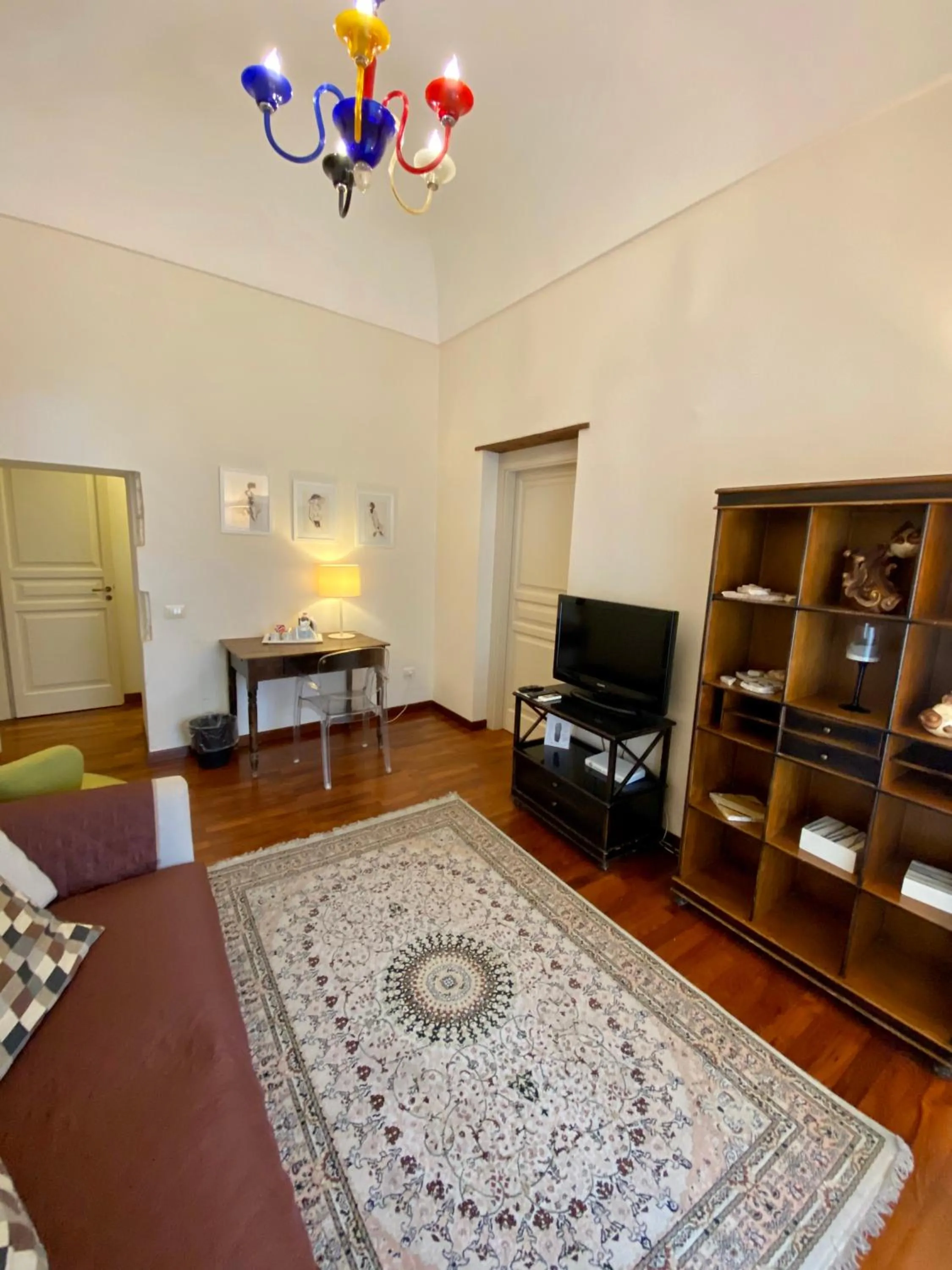 Living room, Bed in La Via della Giudecca