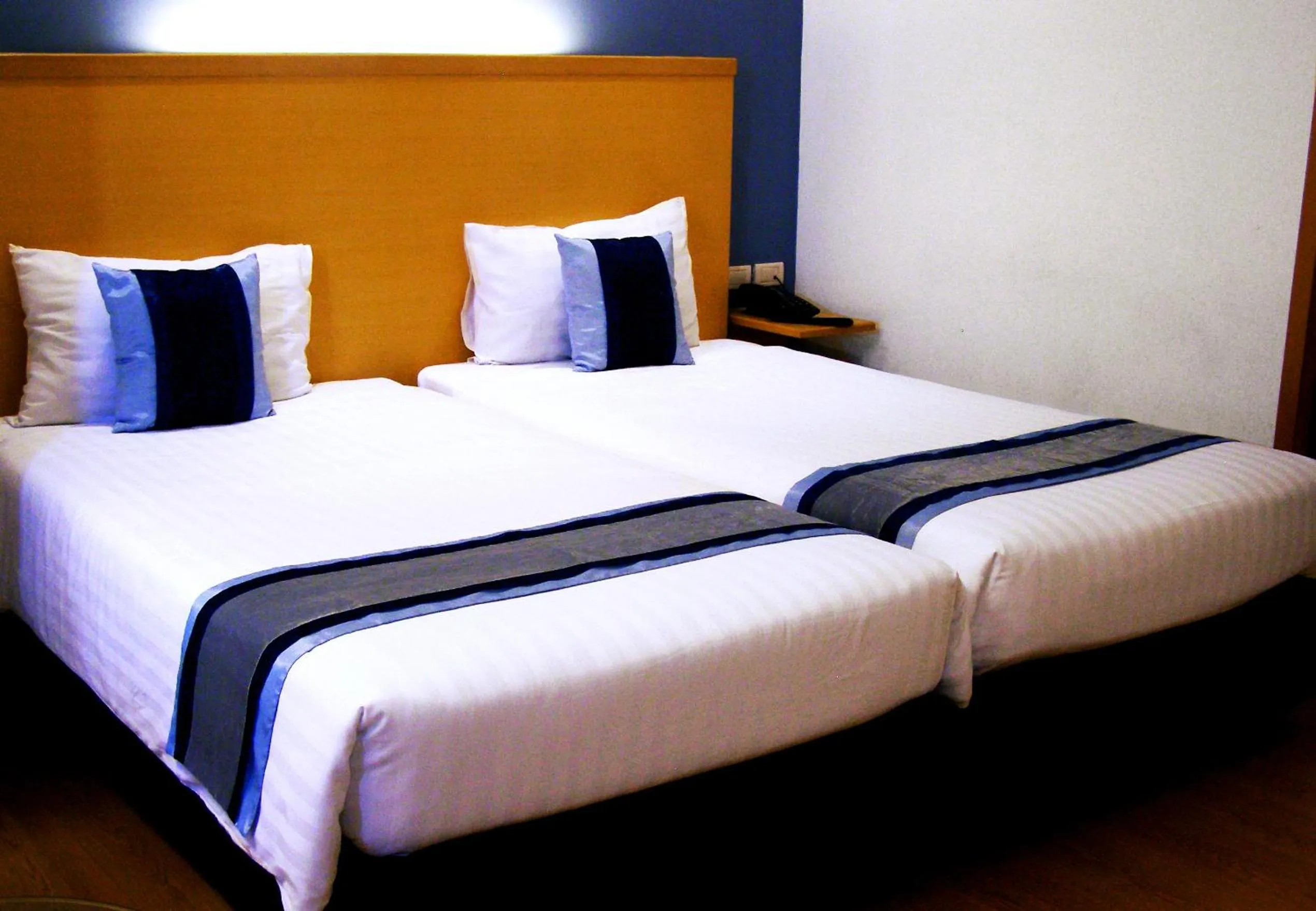 Bed in Iyarin @ Tuk Chang Hotel