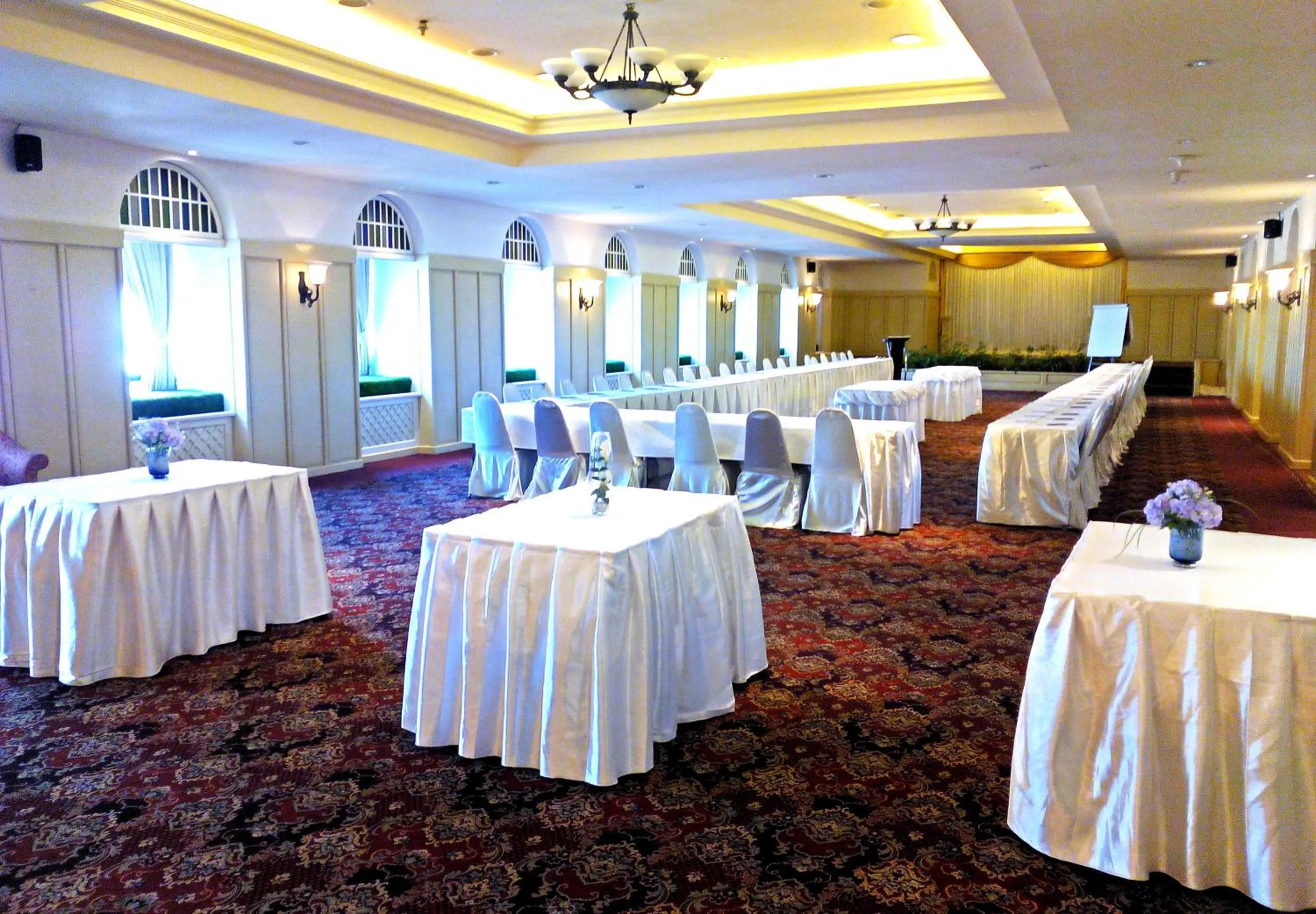 Banquet/Function facilities in Iyarin @ Tuk Chang Hotel