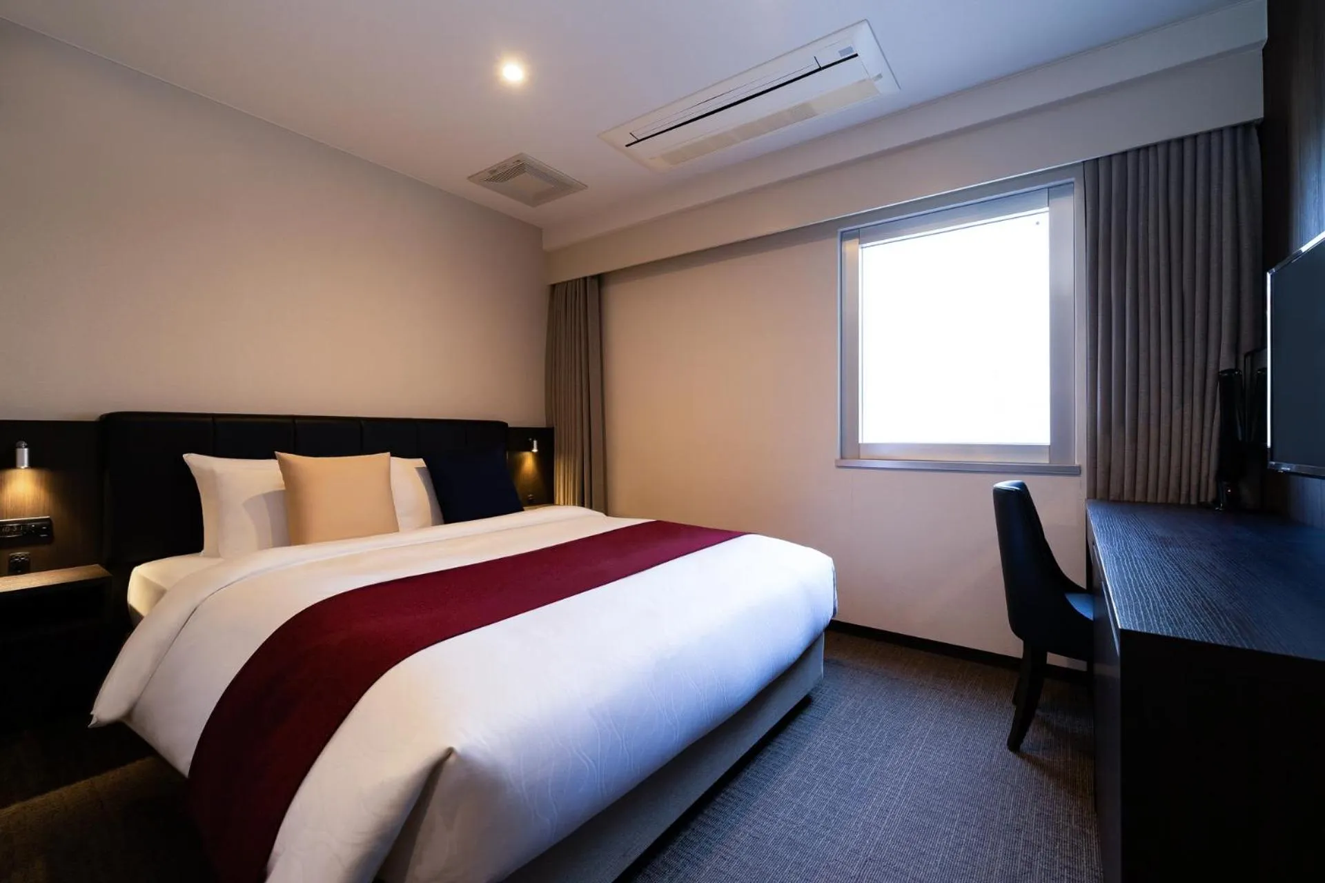 Photo of the whole room, Bed in Hotel Shuranza Chiba