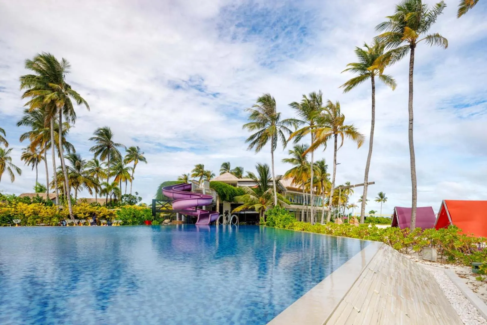 Swimming pool in Hard Rock Hotel Maldives - FREE transfer for stays until 21st Dec 2025 and 11th Jan to 30th Apr 2026