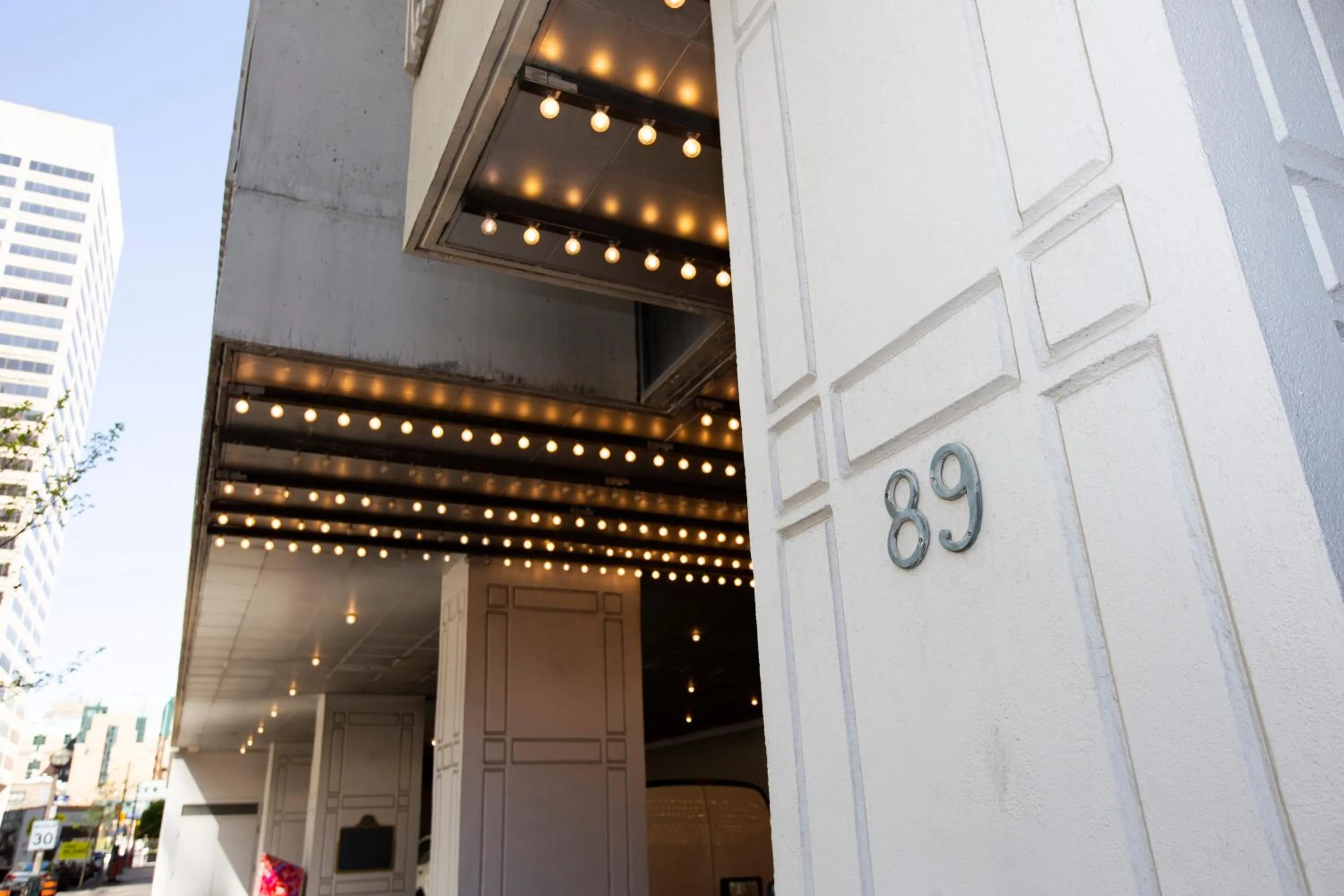 Facade/entrance in Chestnut Residence and Conference Centre - University of Toronto