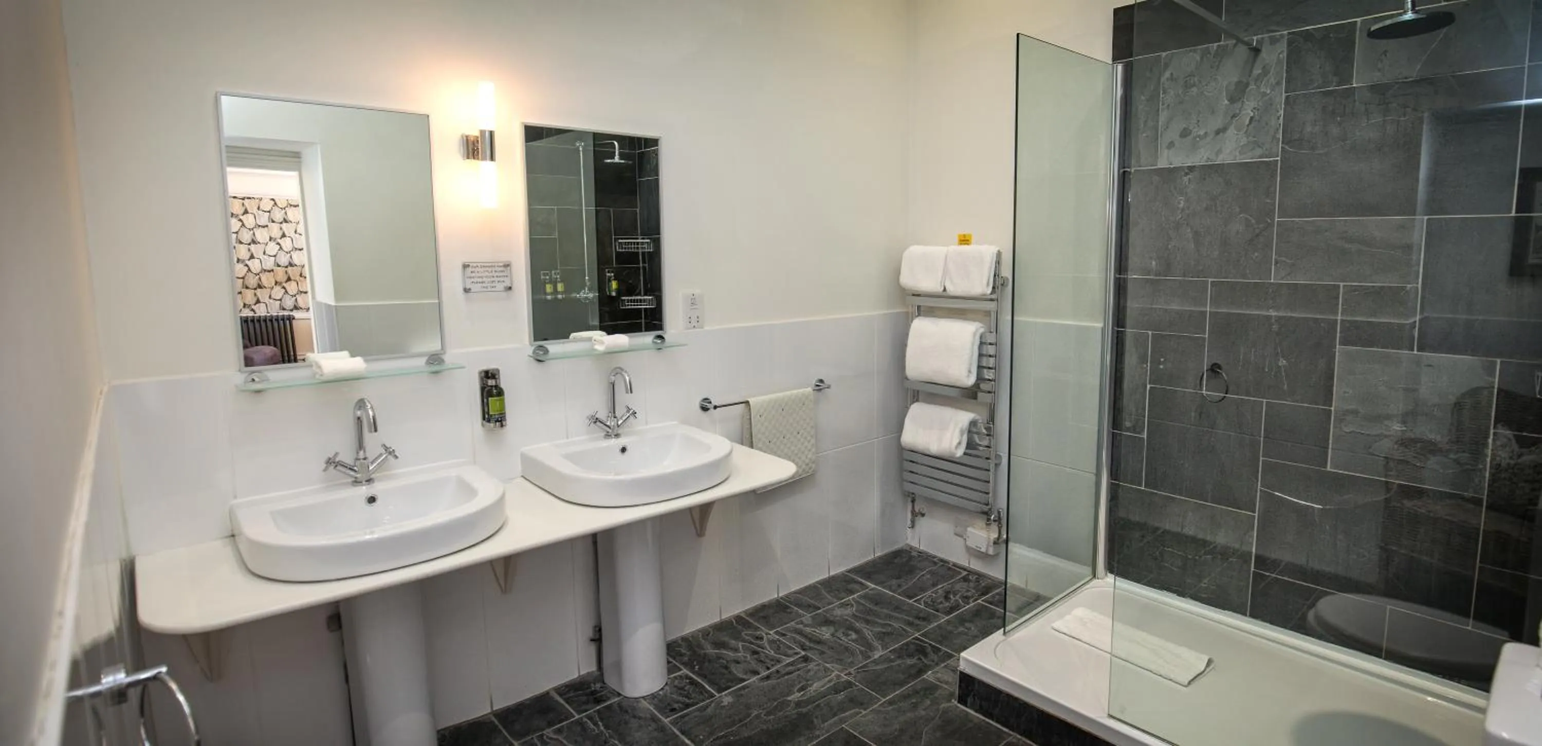 Bathroom in Château Rhianfa