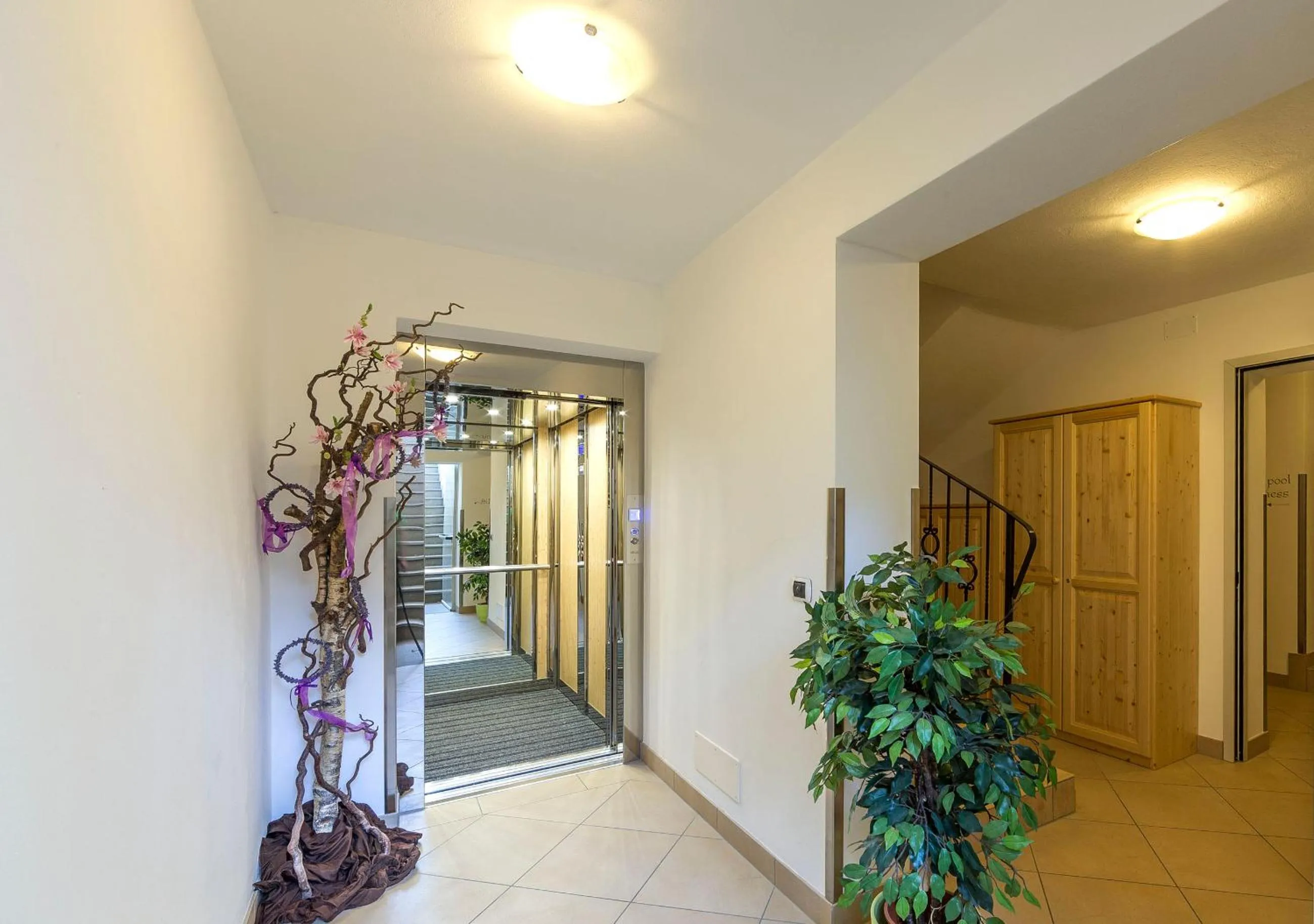 Decorative detail in Vitaurina Royal Hotel