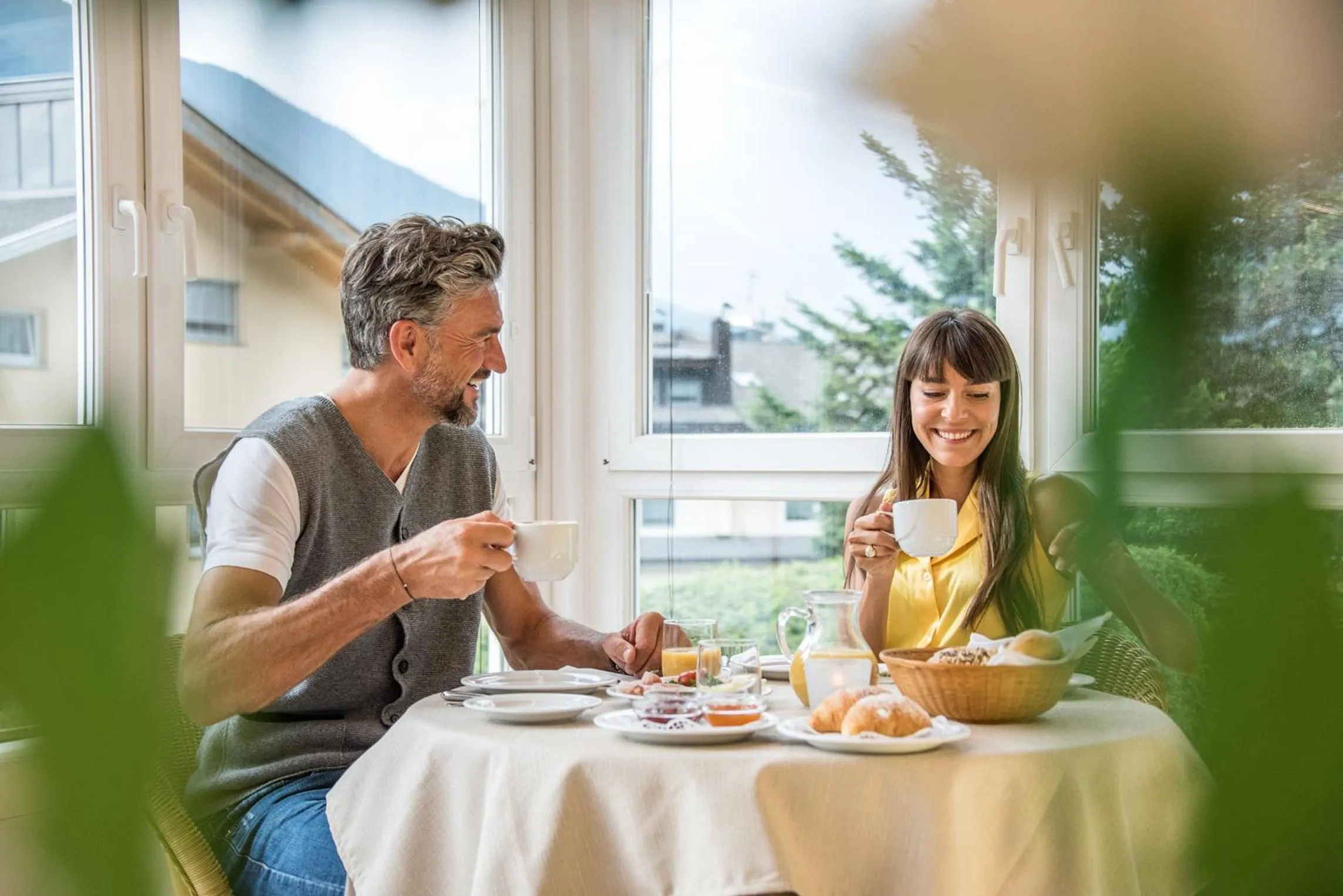 Restaurant/places to eat in Vitaurina Royal Hotel