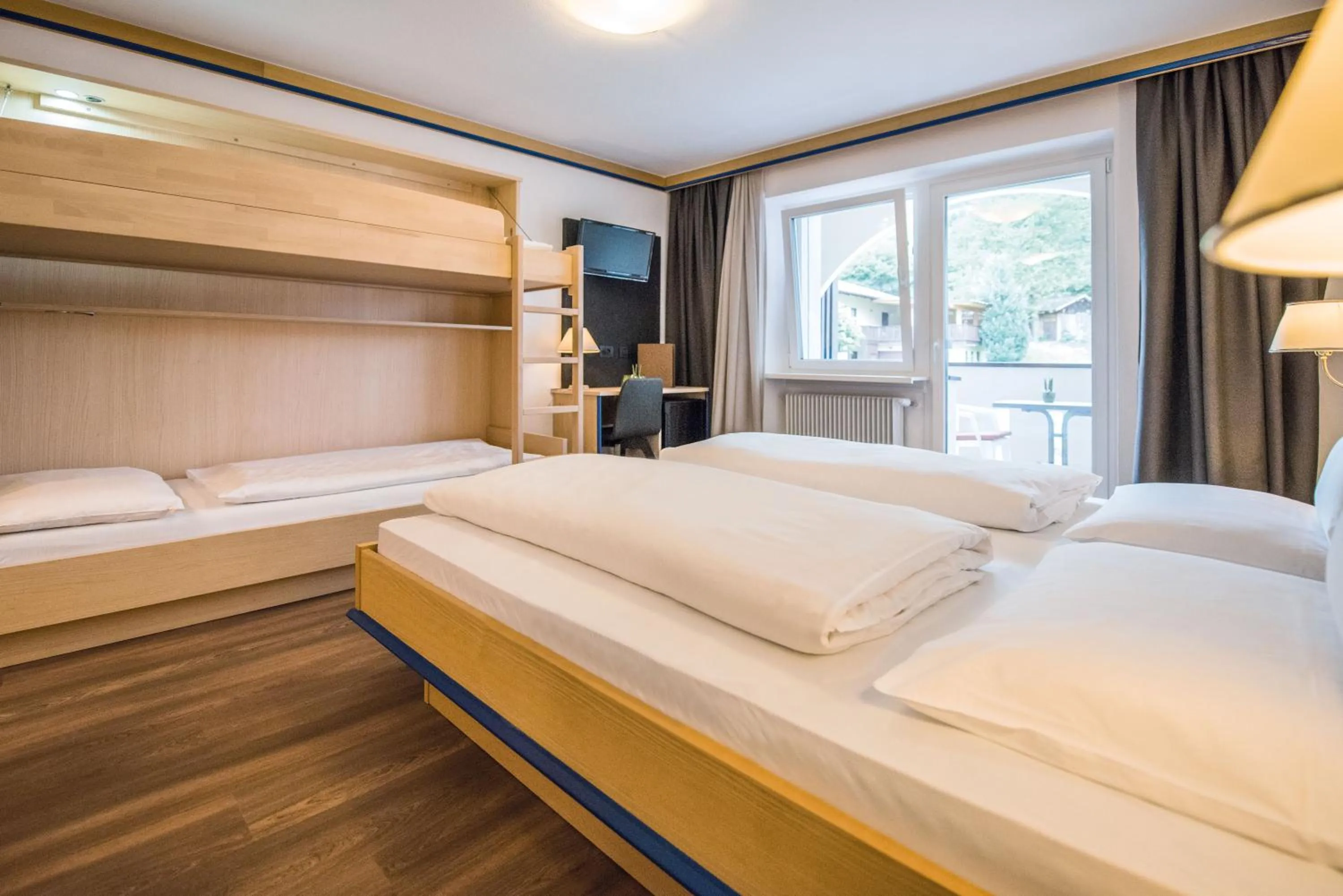 Bedroom, Bed in Vitaurina Royal Hotel