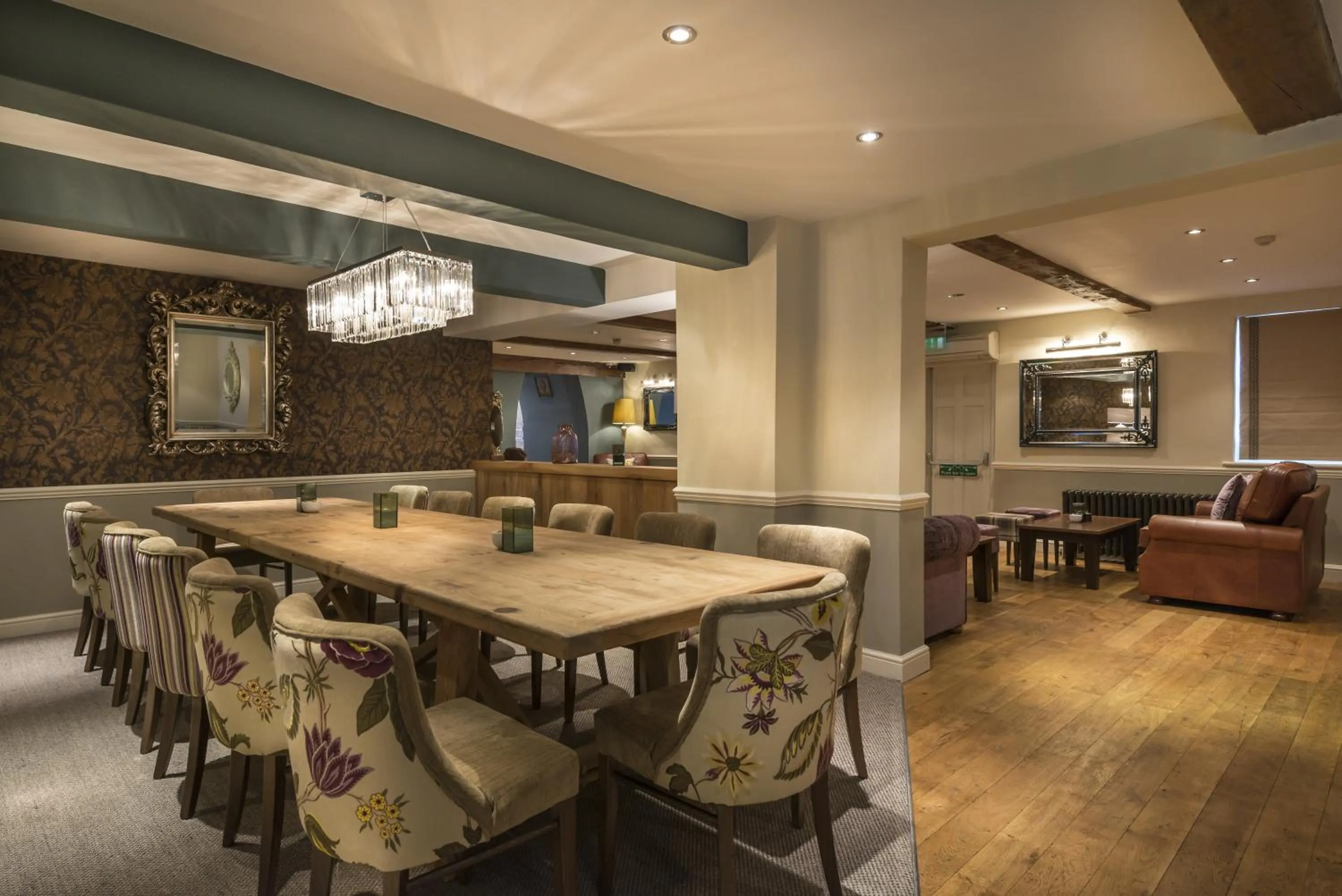 Restaurant/places to eat in The Royal Oak Hotel, Welshpool - The Coaching Inn Group
