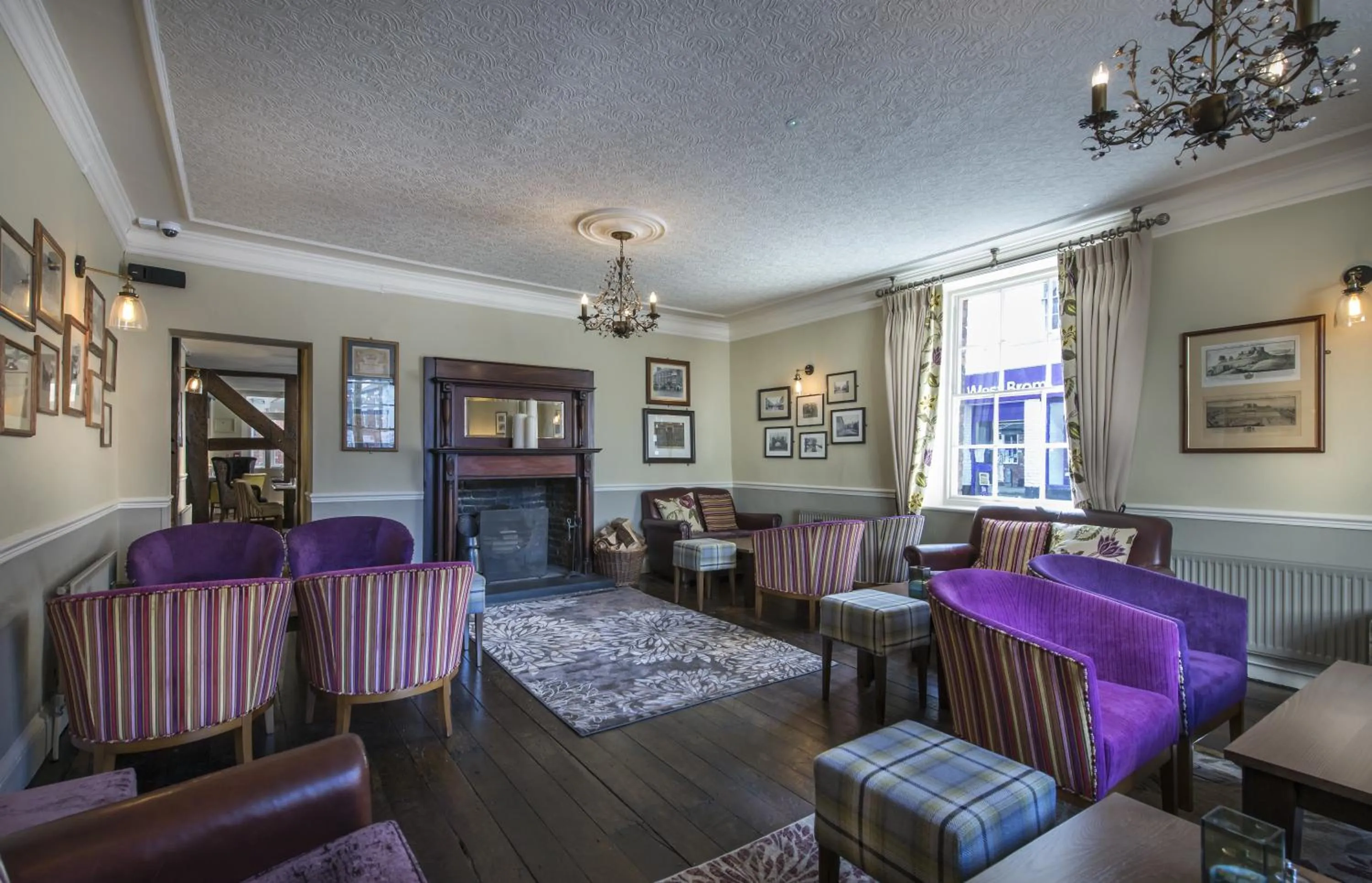 Restaurant/places to eat in The Royal Oak Hotel, Welshpool - The Coaching Inn Group