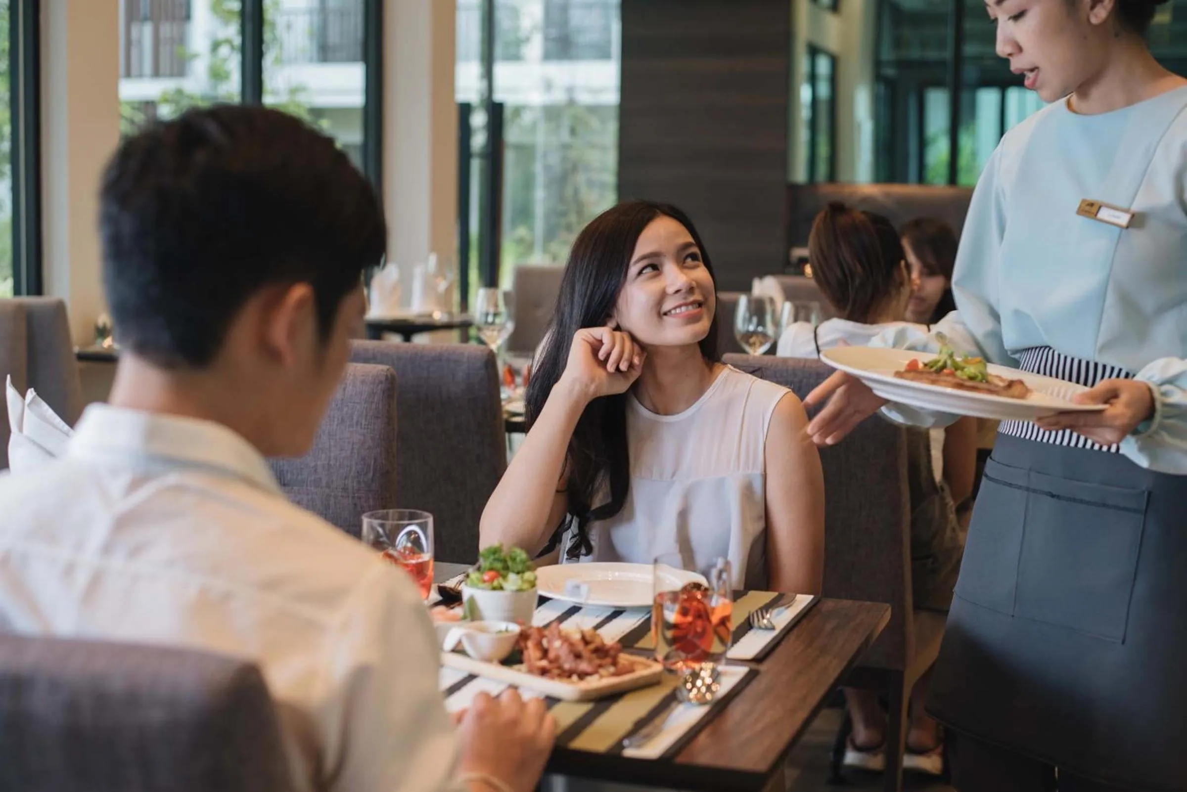 Restaurant/places to eat in Green Ville Laguna Hotel