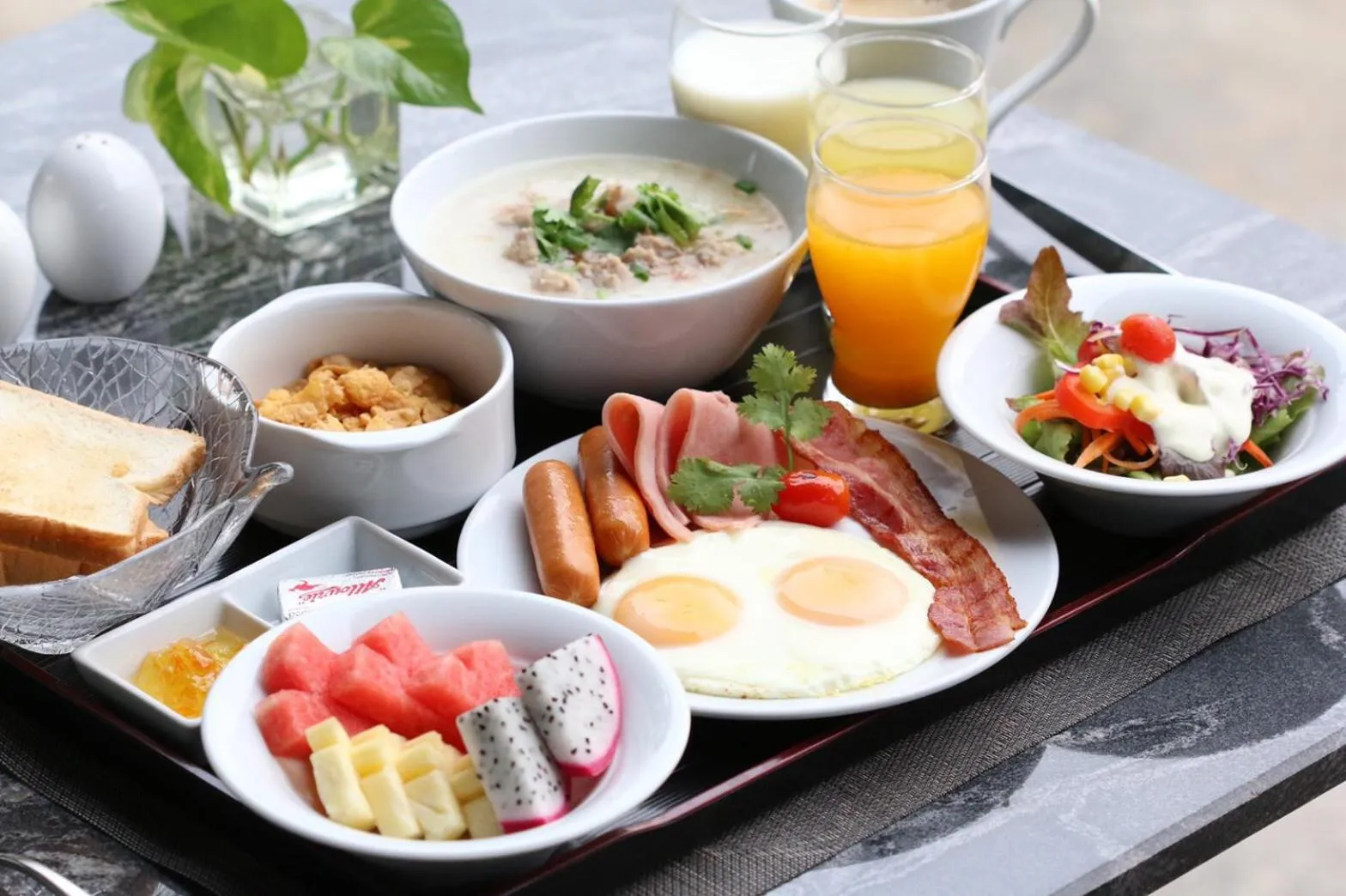 Breakfast in Green Ville Laguna Hotel