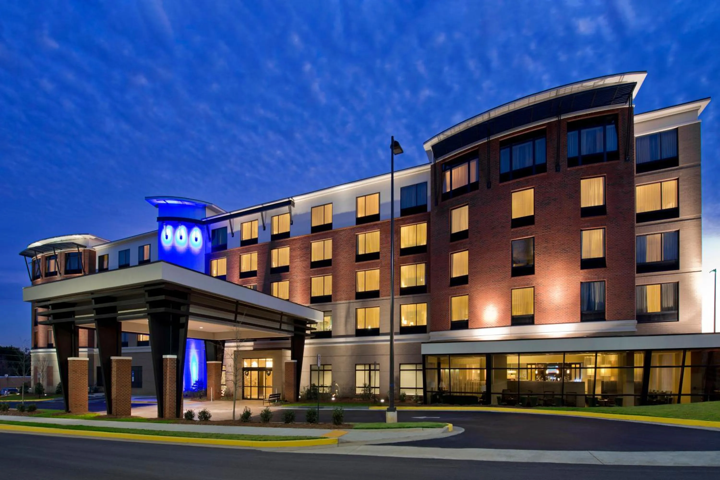 Property building in Hotel Indigo Atlanta Airport College Park by IHG
