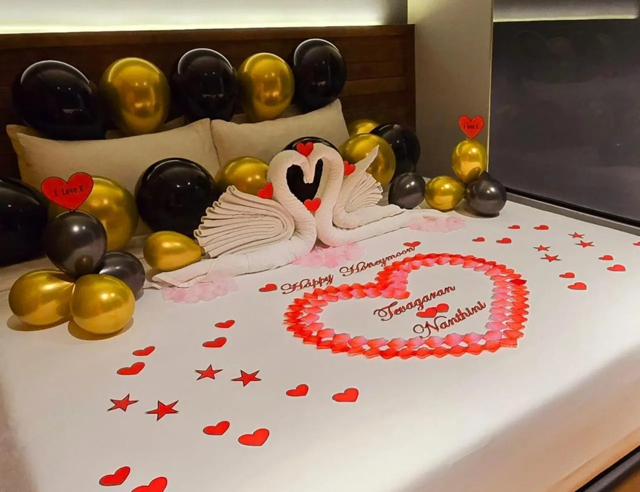 Decorative detail, Bed in A Rock Resort Langkawi - Coral Reefs