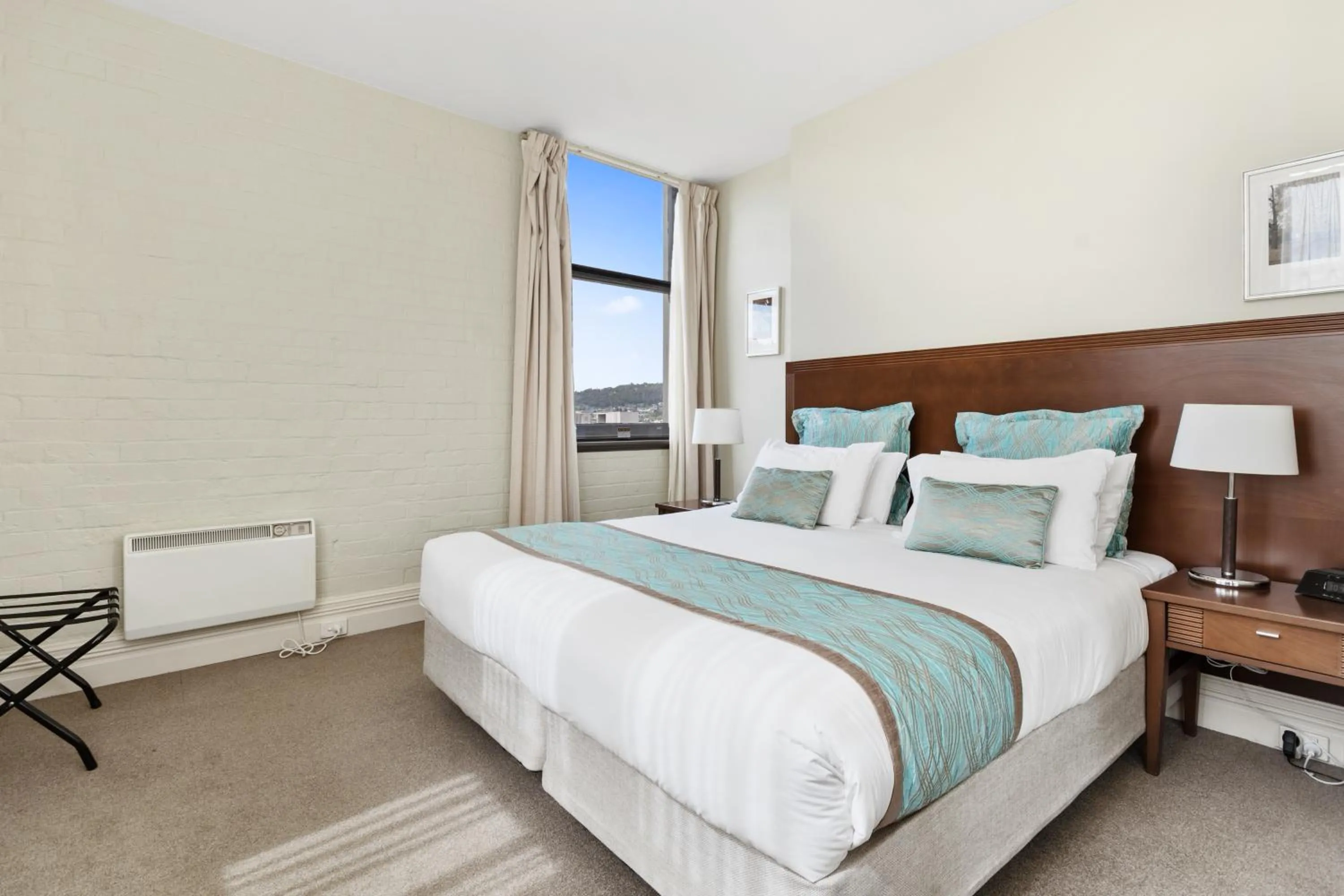 Bedroom, Bed in Launceston Central Apartment Hotel Official
