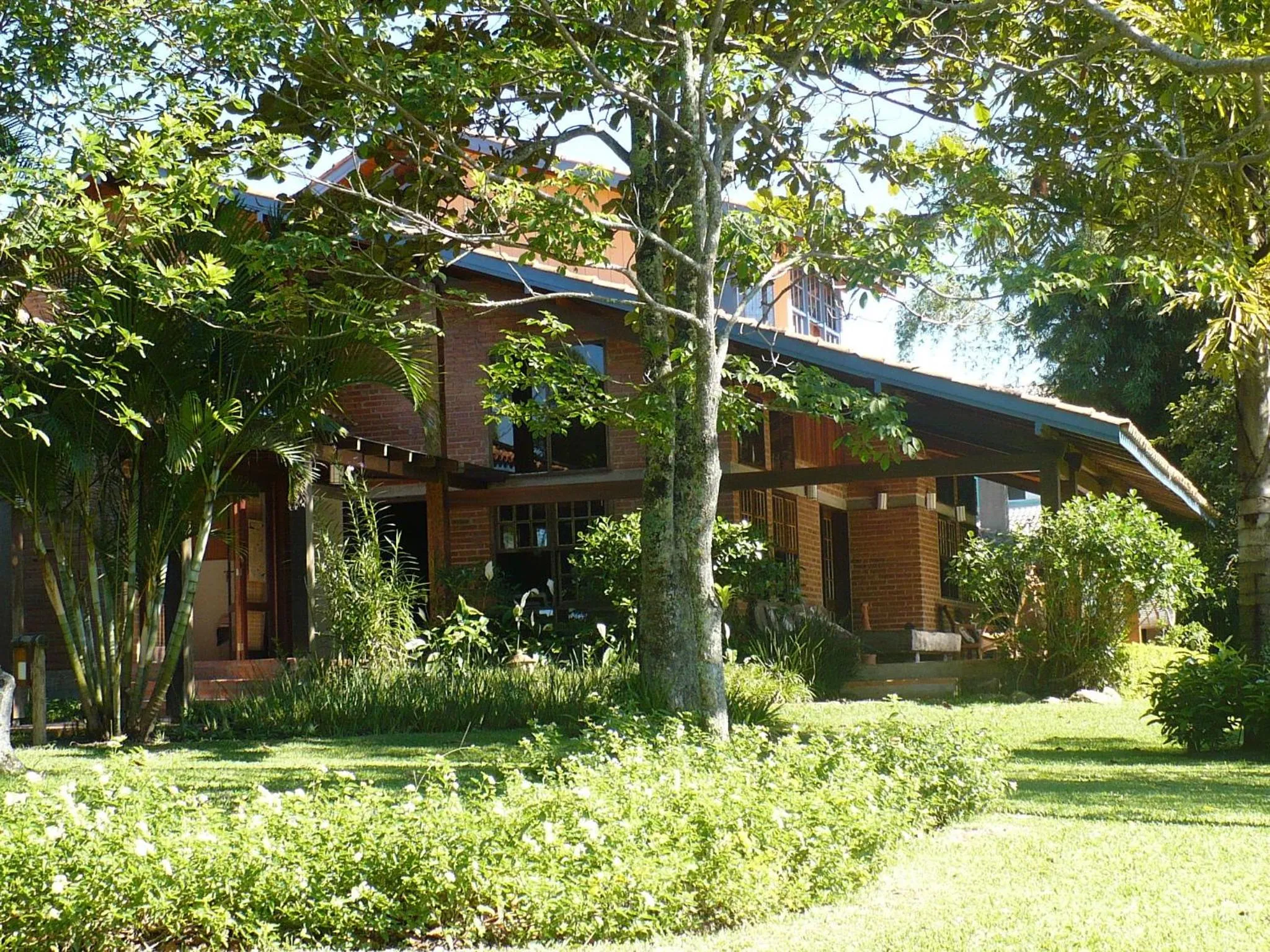 Facade/entrance in Hotel Pousada da Lagoa - Casa Californiana