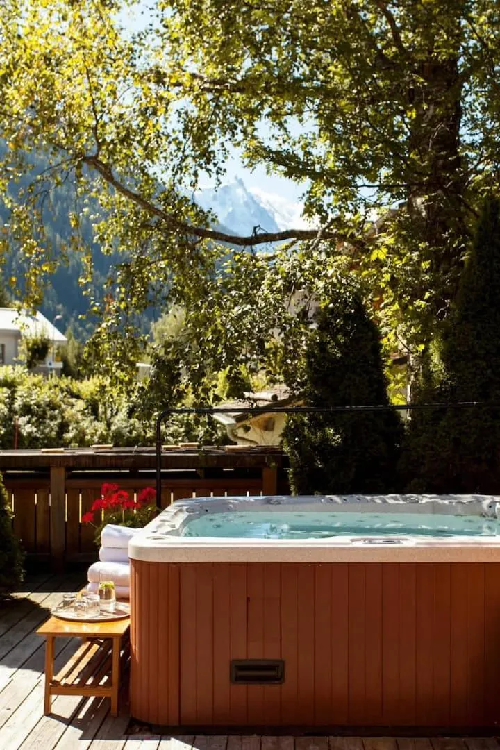 Hot Tub in Les Rives d'Argentière