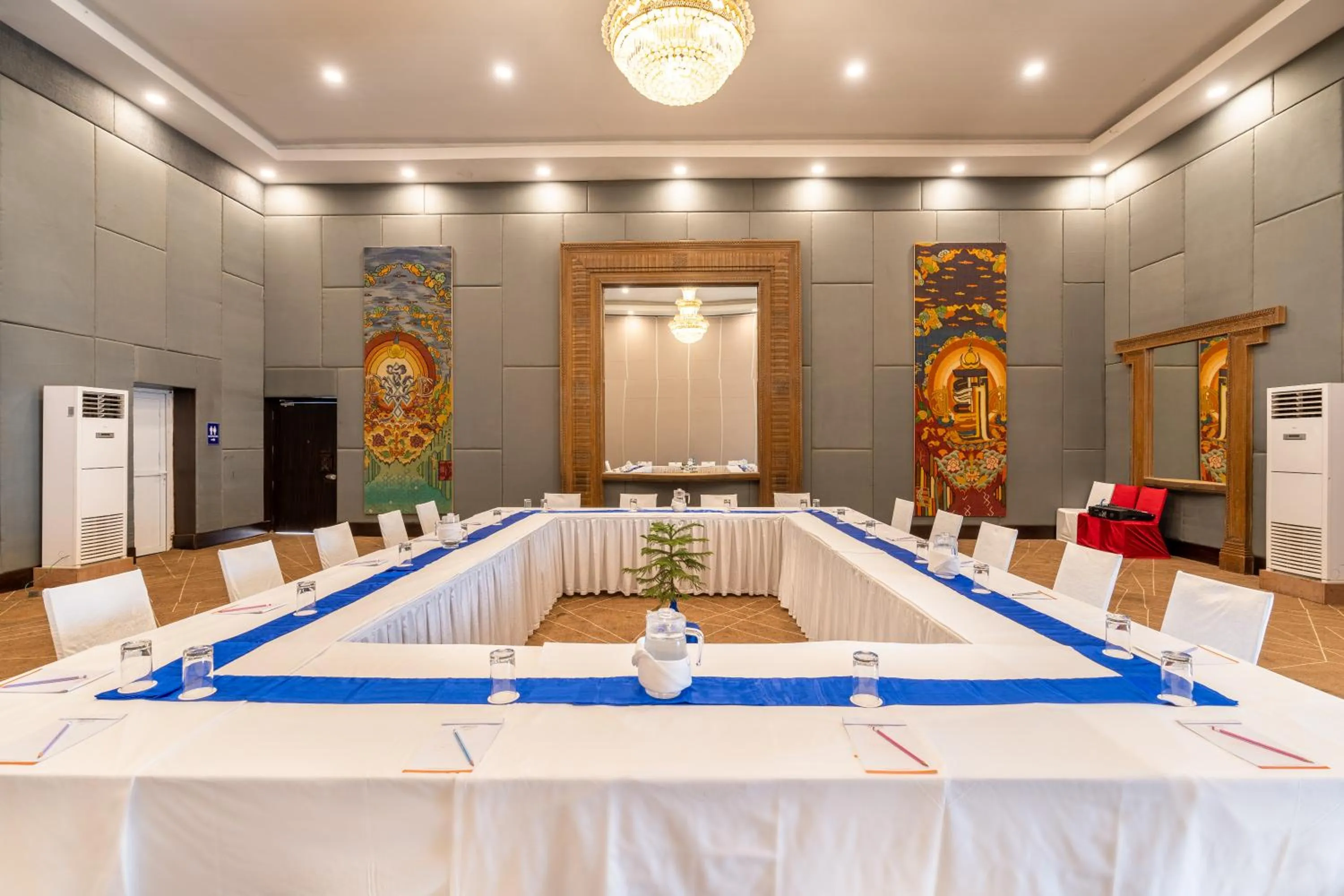 Banquet/Function facilities in Soaltee Westend Premier