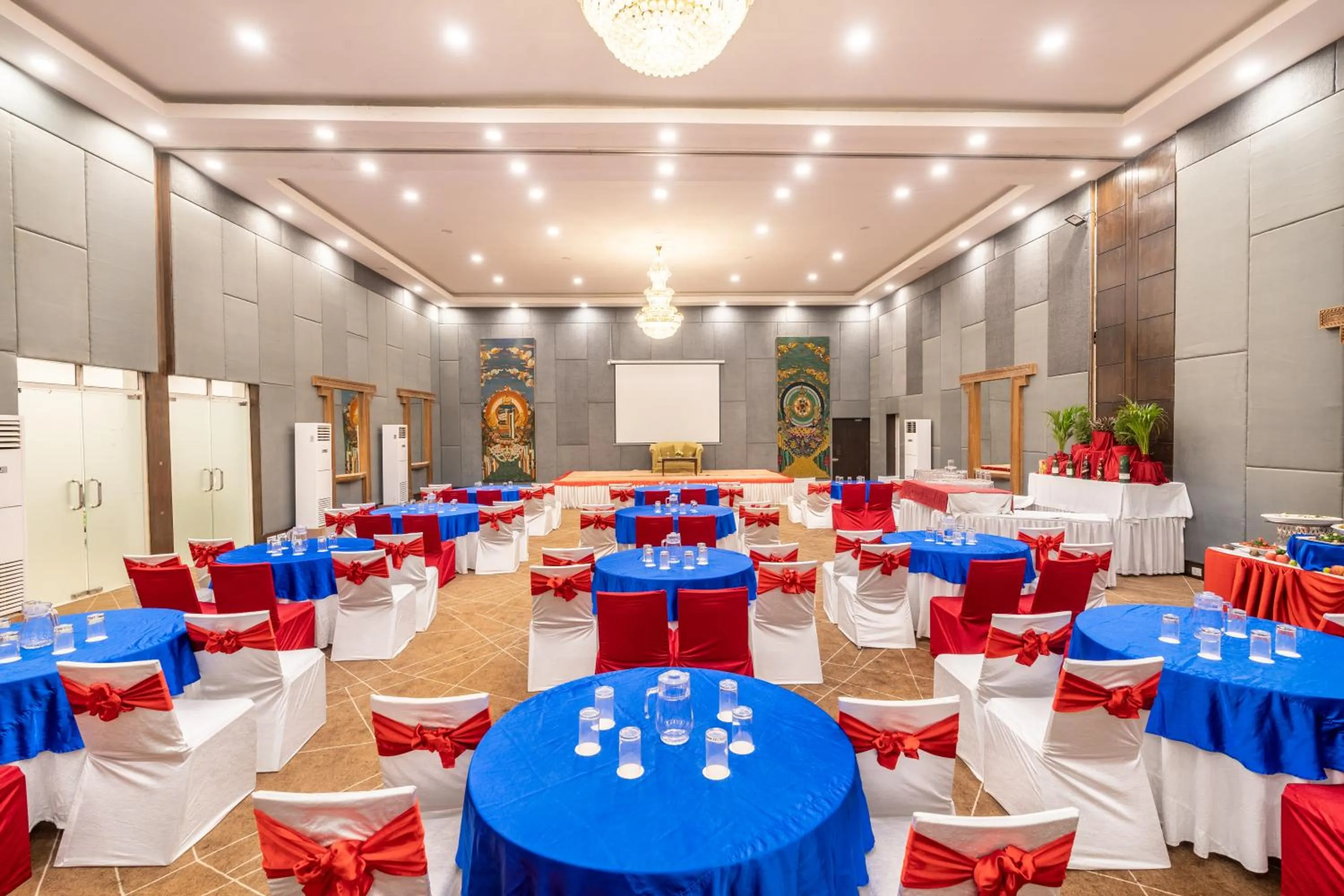 Banquet/Function facilities in Soaltee Westend Premier