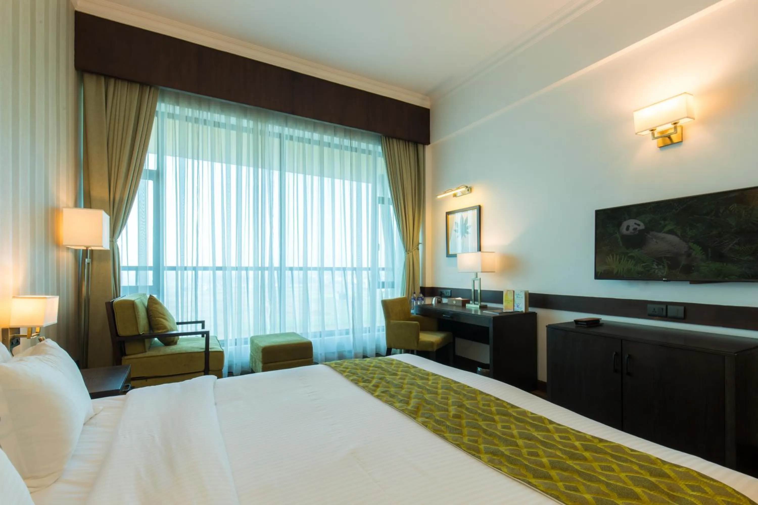 Photo of the whole room, Bed in Soaltee Westend Premier