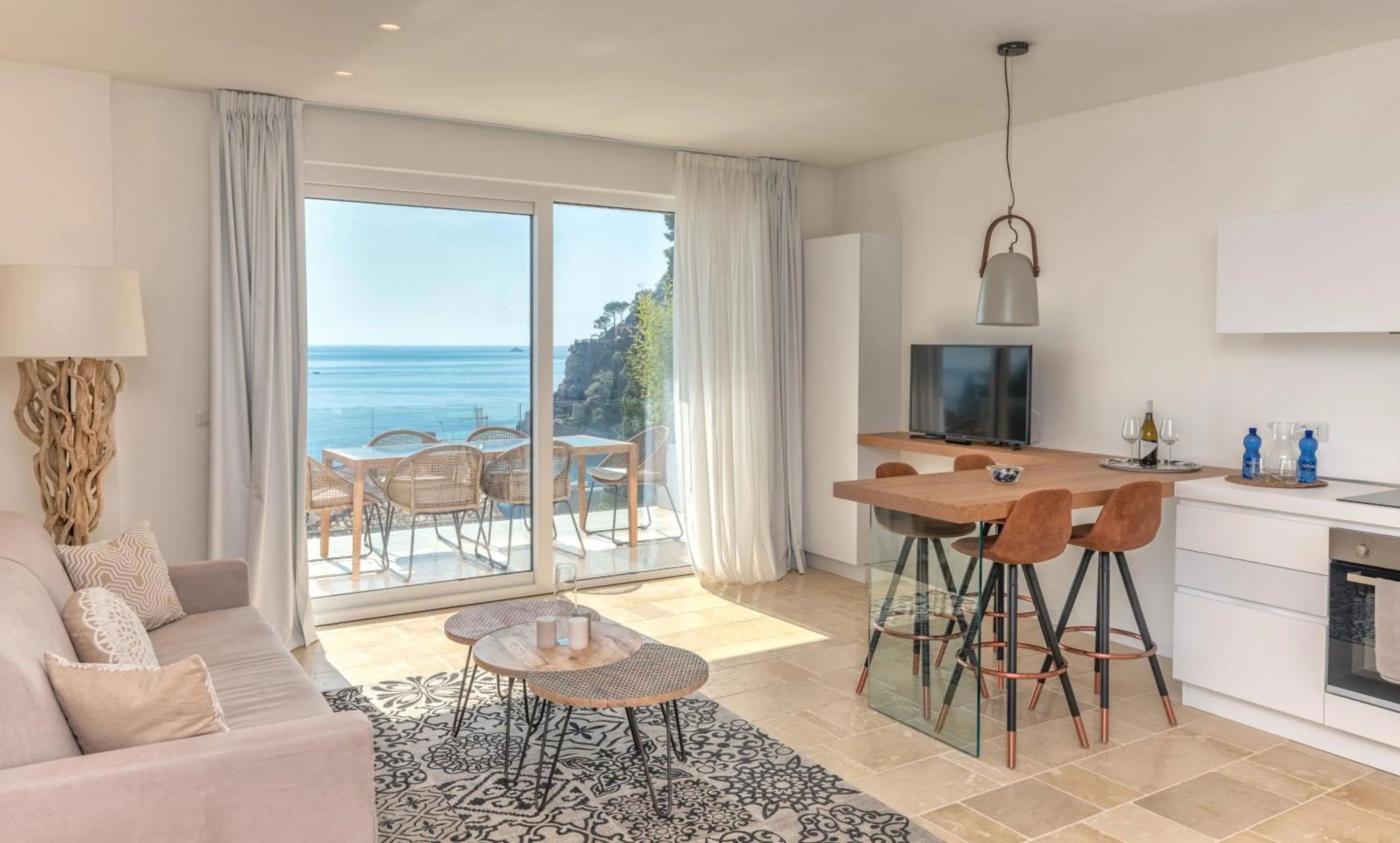 Kitchen or kitchenette in Iancu Charme Apartments