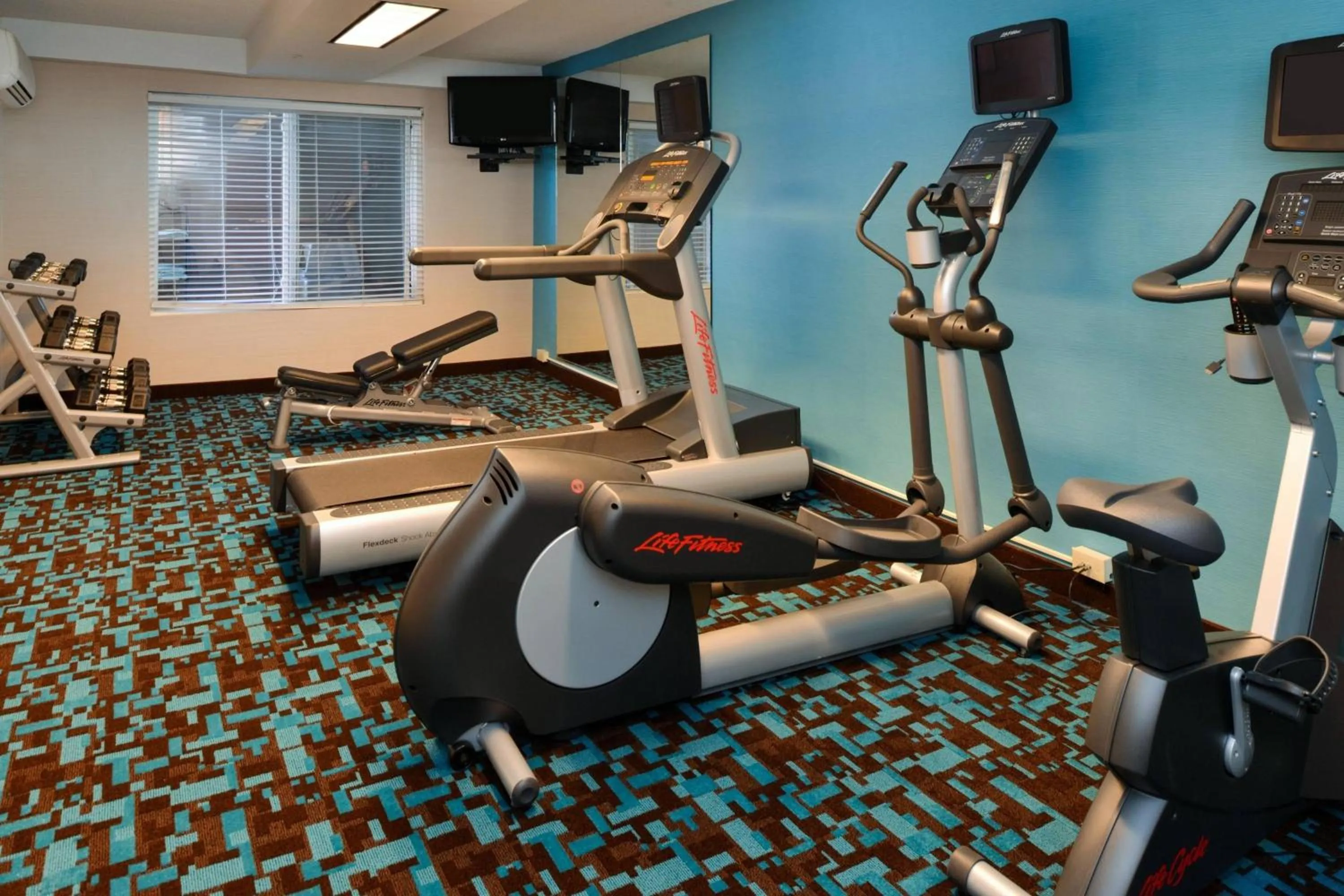 Fitness centre/facilities in Fairfield Inn & Suites by Marriott Lexington Georgetown/College Inn