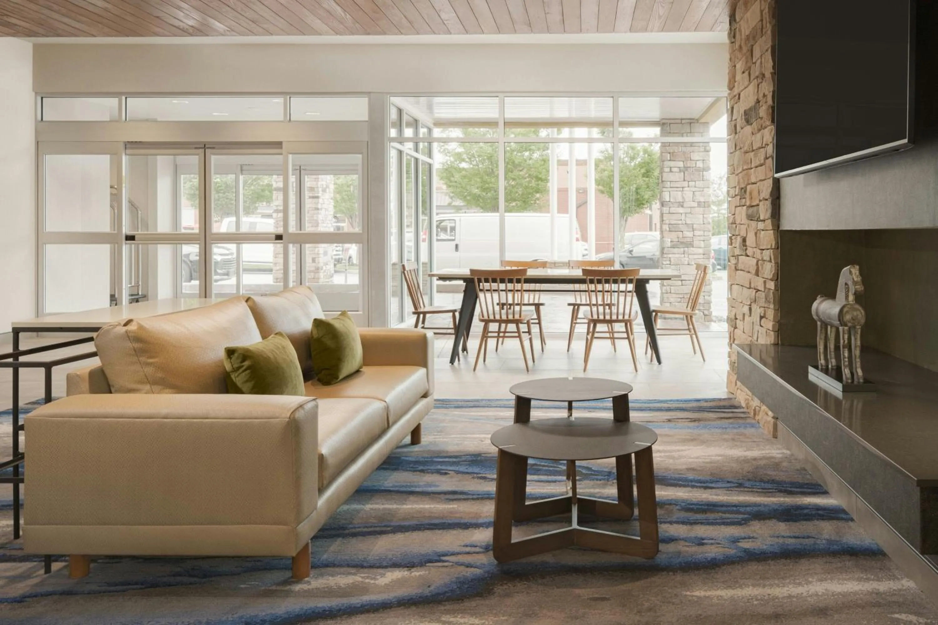 Lobby or reception in Fairfield Inn & Suites by Marriott Lexington Georgetown/College Inn