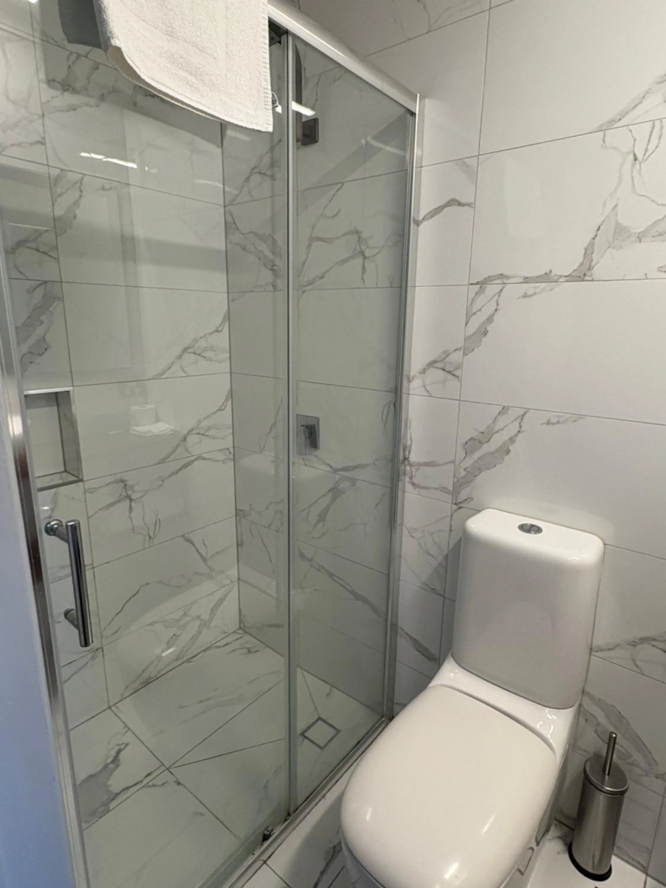 Bathroom in Spring Hill Inn