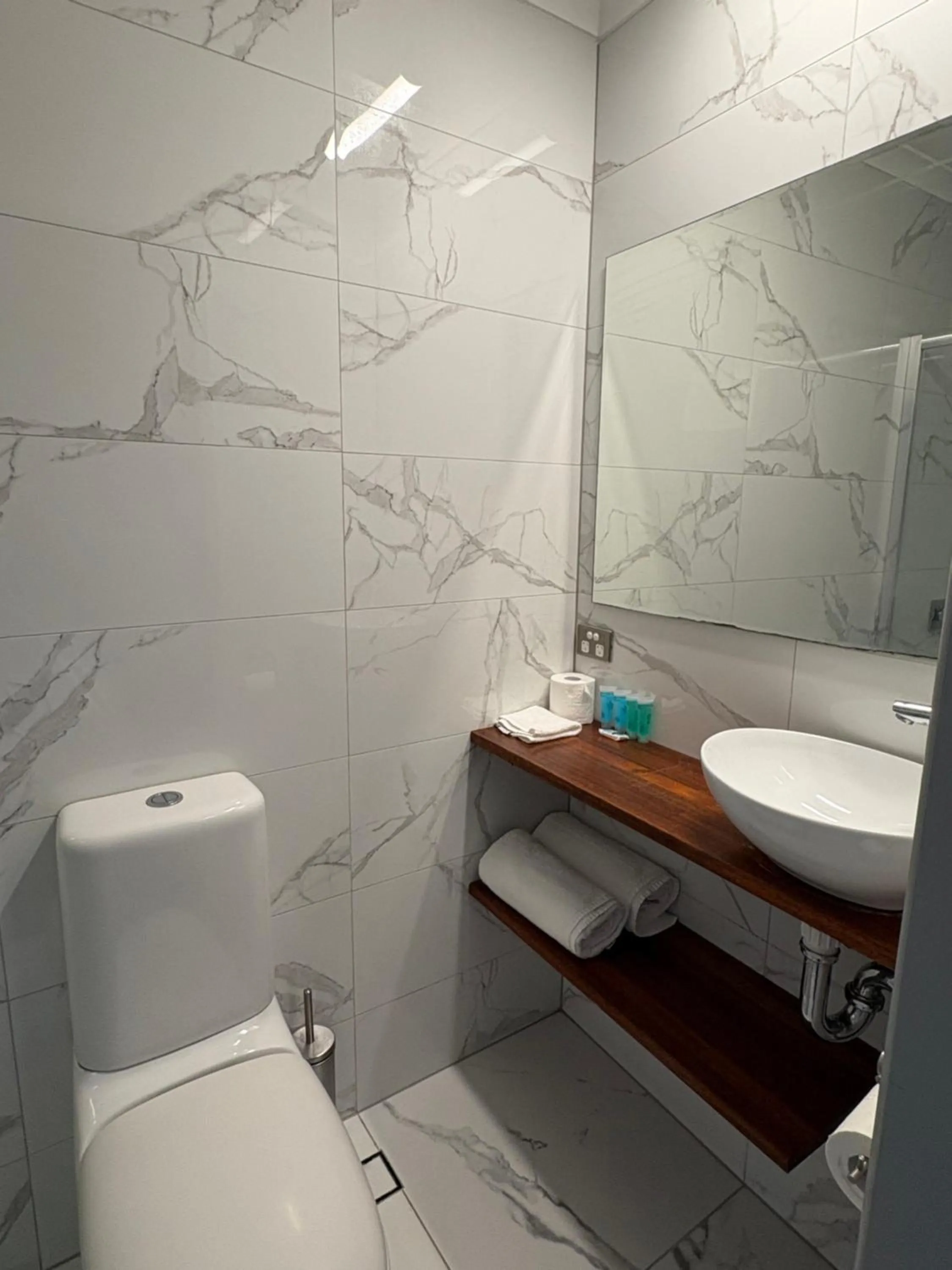 Bathroom in Spring Hill Inn