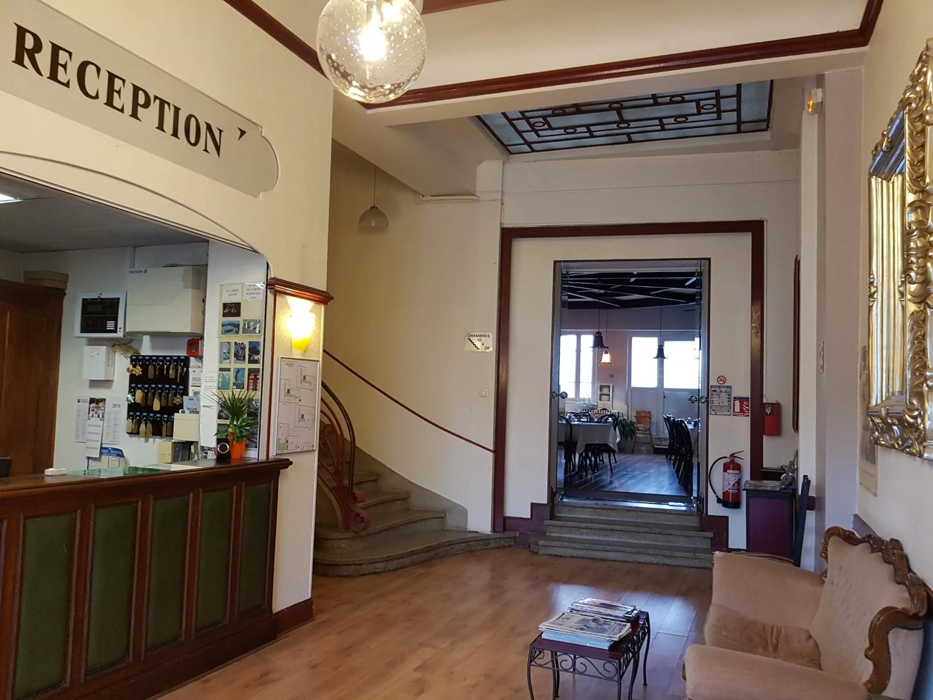 Lobby or reception in Hotel Bar Restaurant Saint Paul