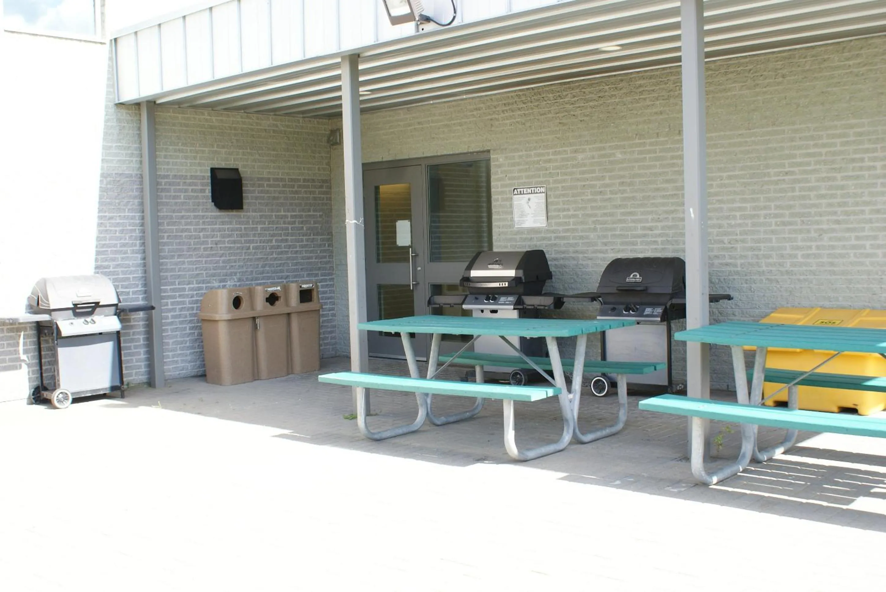 Residence & Conference Centre - Sudbury West