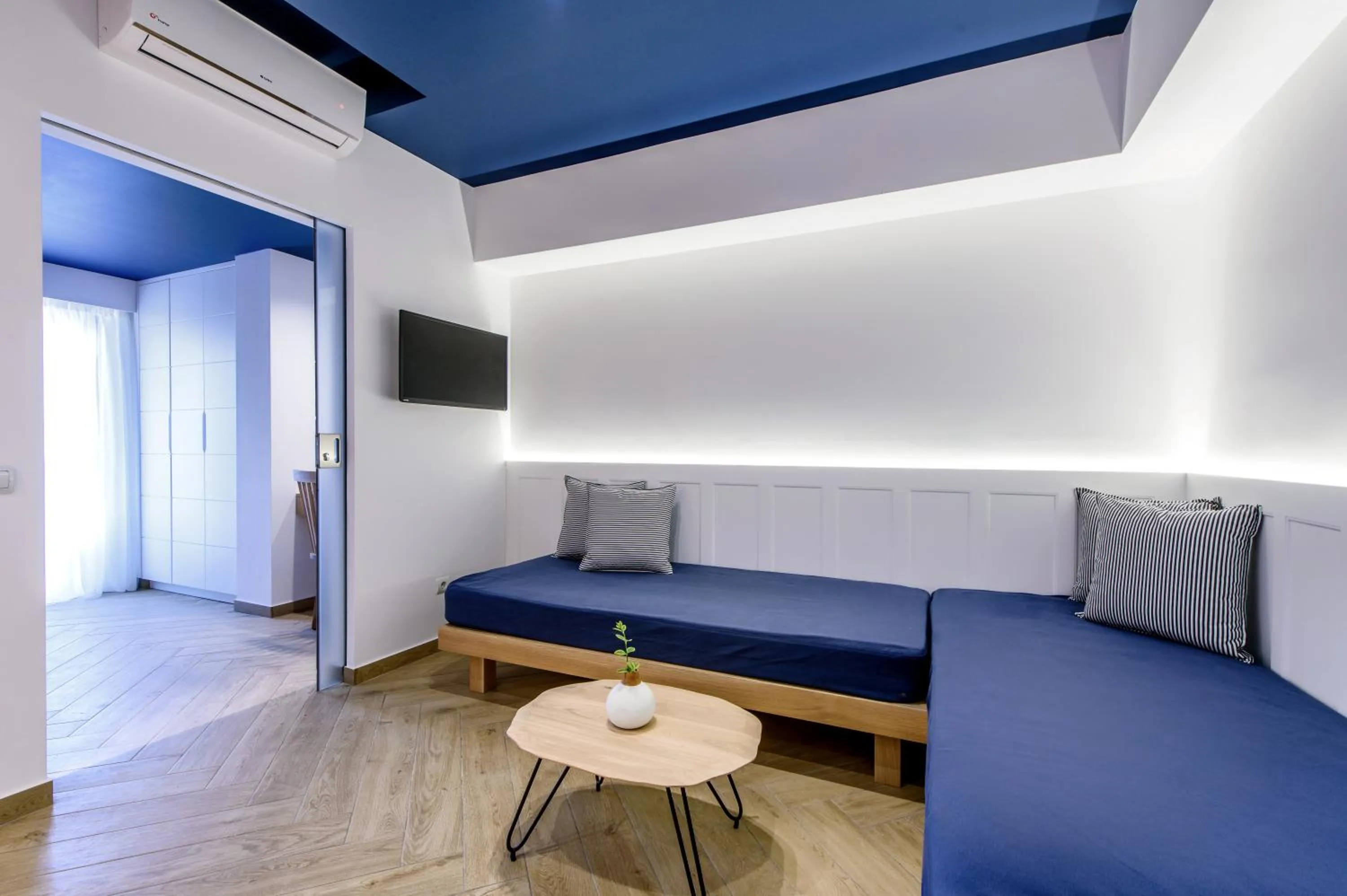 TV and multimedia in Arminda Hotel & Spa