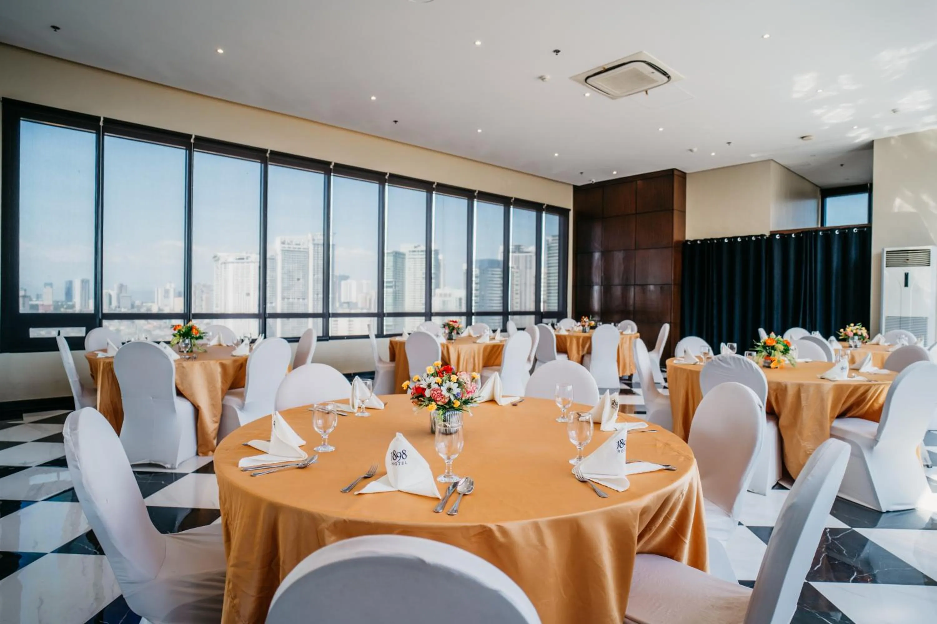 Banquet/Function facilities in 1898 Hotel Colonia En Las Filipinas